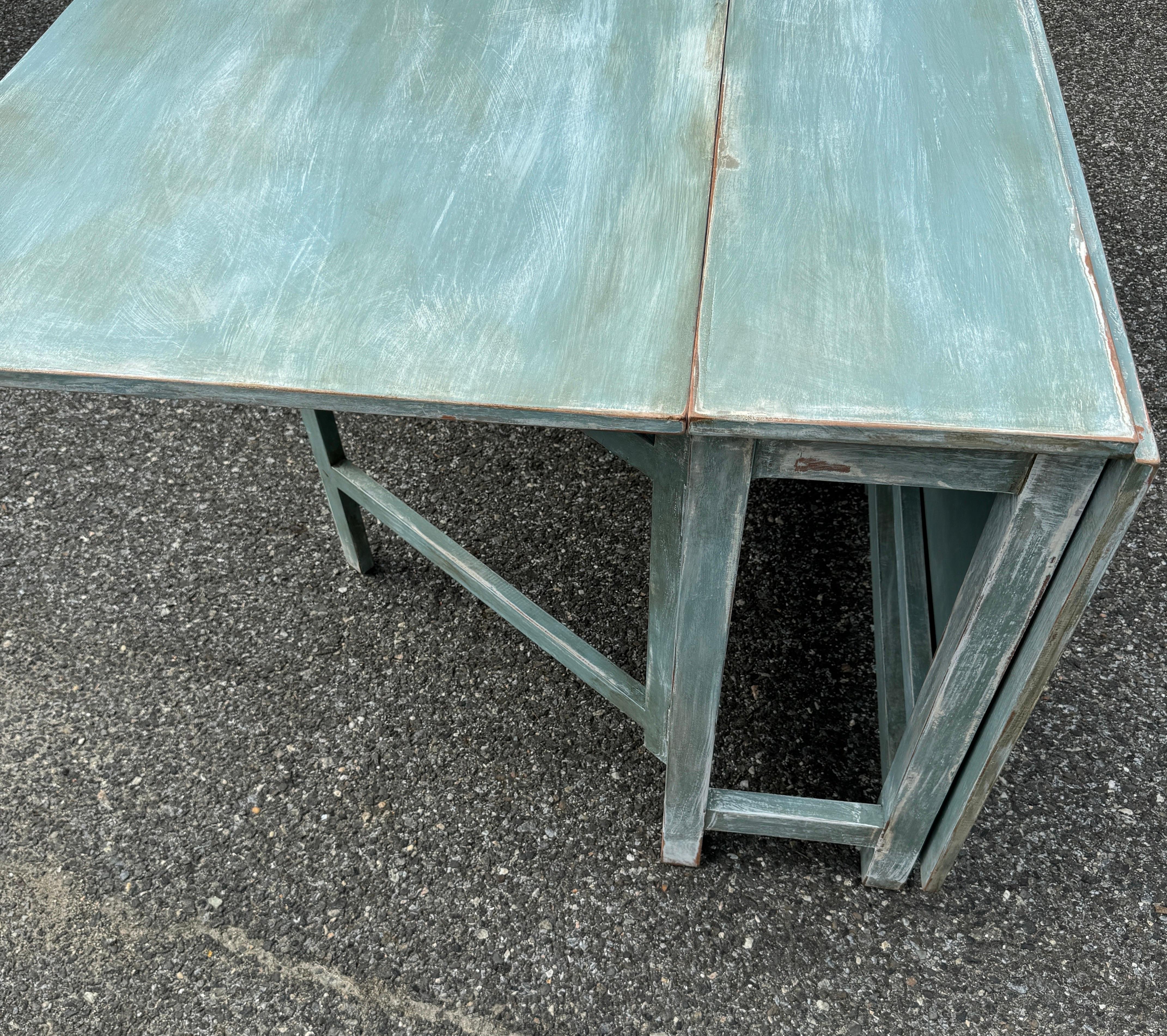 Painted Swedish Gustavian Style Drop Leaf Gate Leg Table For Sale 2
