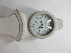 Bemalte schwedische Mora-Uhr