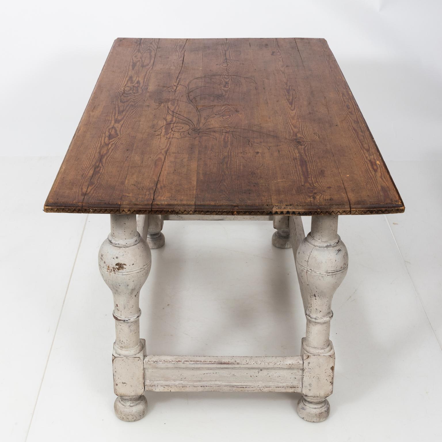 Gustavian Painted Swedish Pinewood Table For Sale