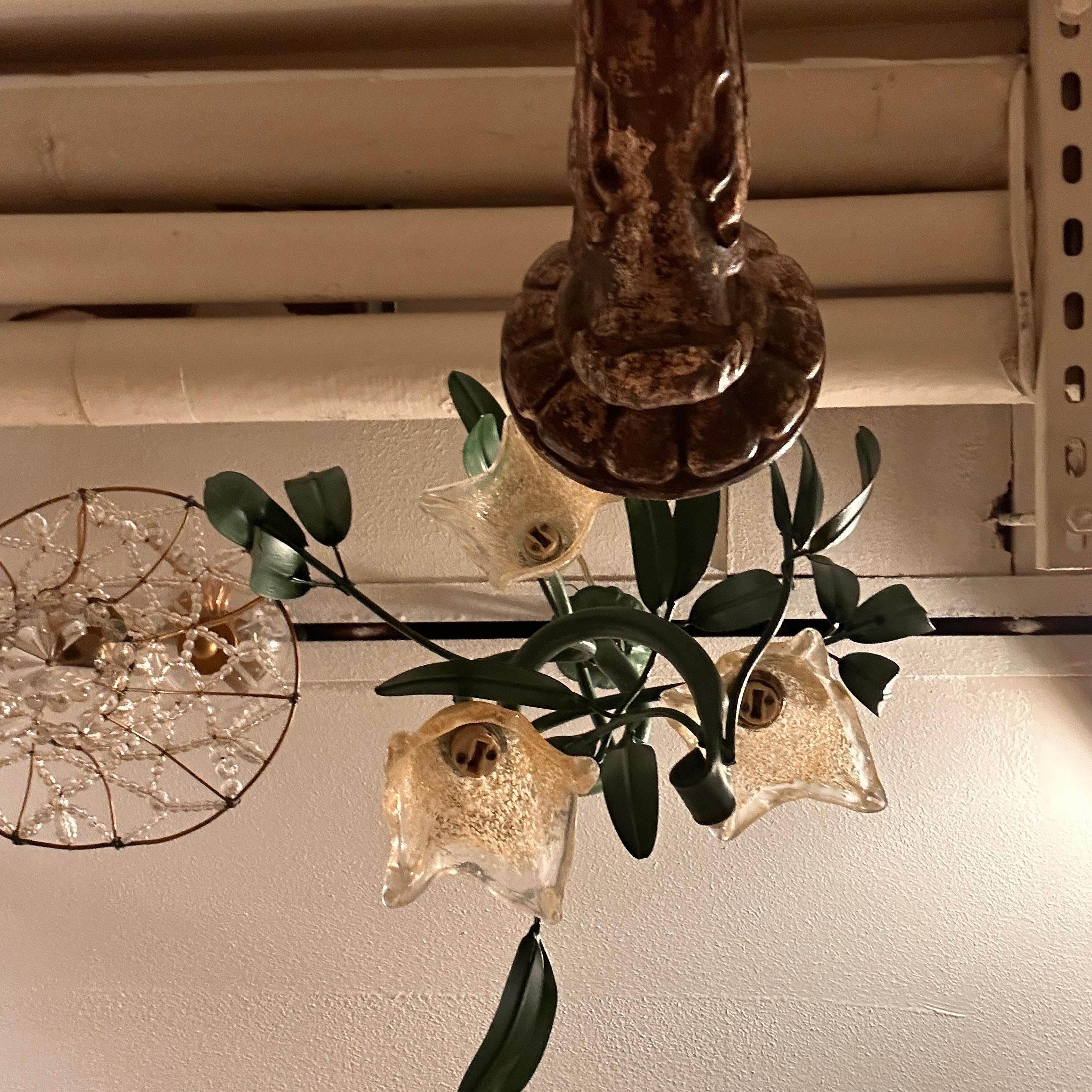 Painted Tole and Glass Light Fixture en vente 1