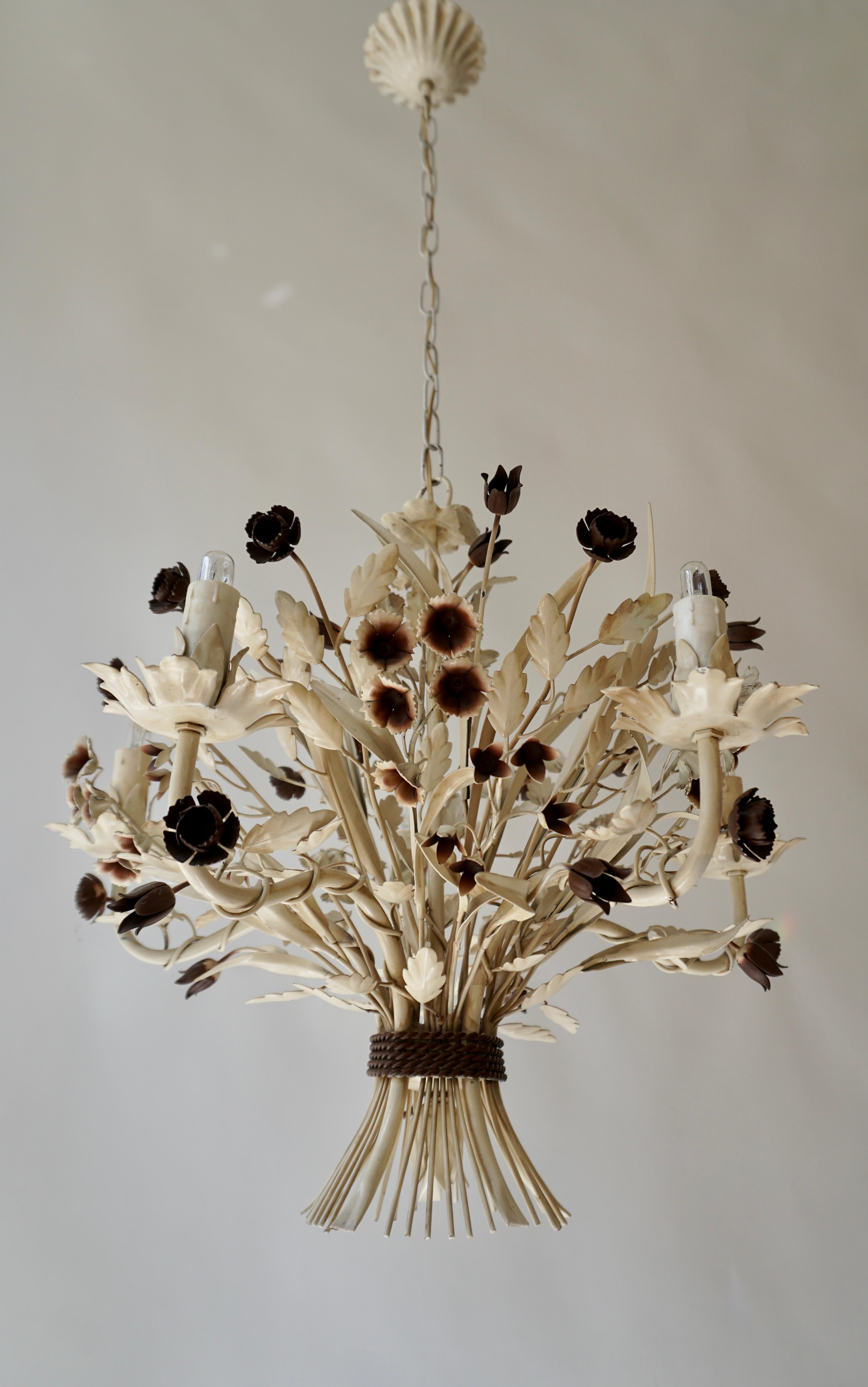 Painted Tole Flower Chandelier, Italy, circa 1950s For Sale 2
