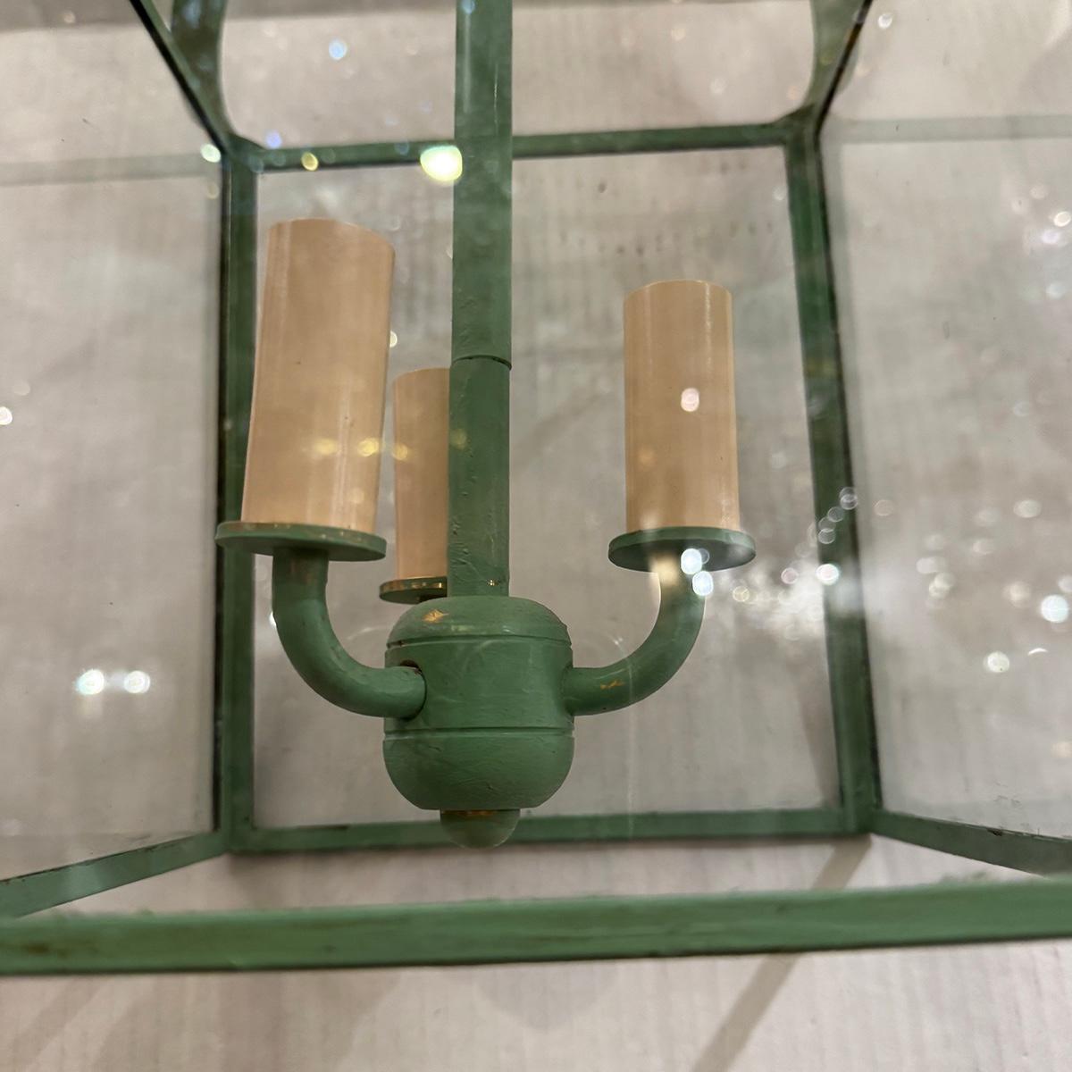 Italiano Set di lanterne in legno dipinte vintage in vendita