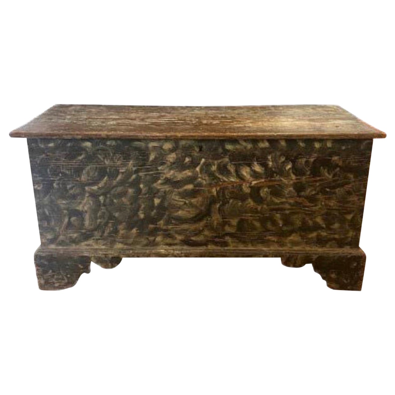 Painted Trunk with Leaf Motif For Sale