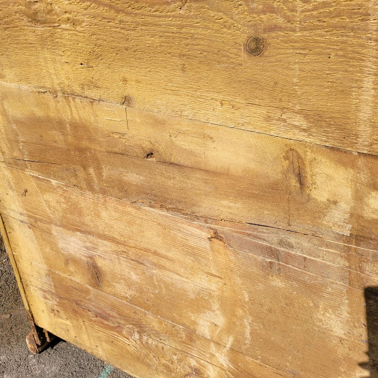 Buffet à deux portes peint, Italie, XIXe siècle en vente 8