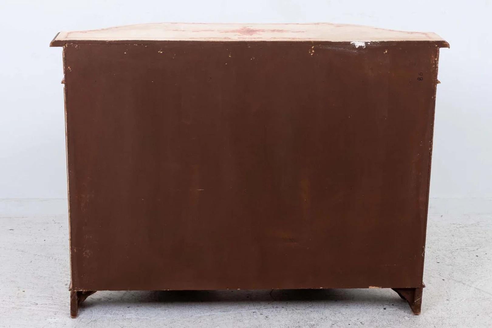 Painted Venetian Florentine Style Credenza For Sale 1