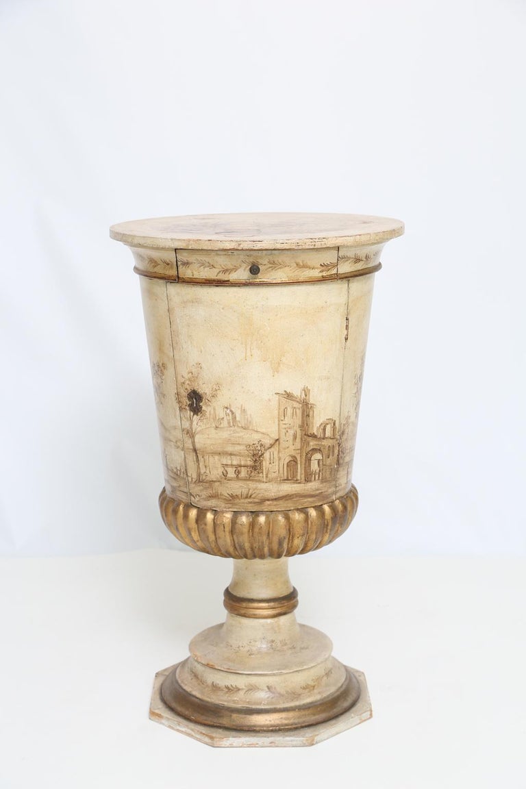 Painted Venetian Pot Stand Pedestal Table In Good Condition For Sale In West Palm Beach, FL