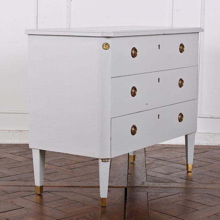 20th Century Painted Vintage Swedish Gustavian Style Commode