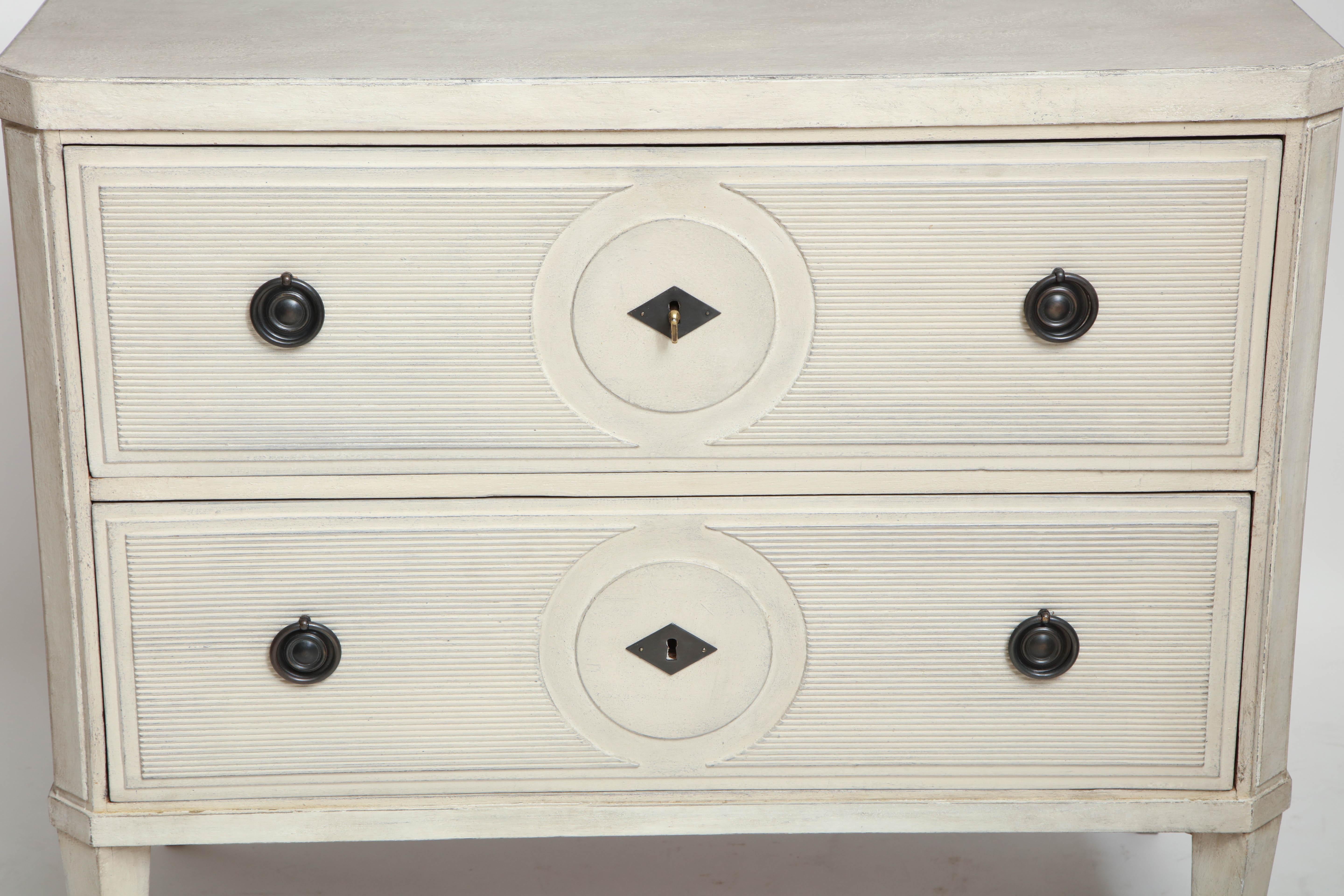 Belgian Painted White Two-Drawer Commode with Ribbed Detailing, Belgium, circa 1950 For Sale