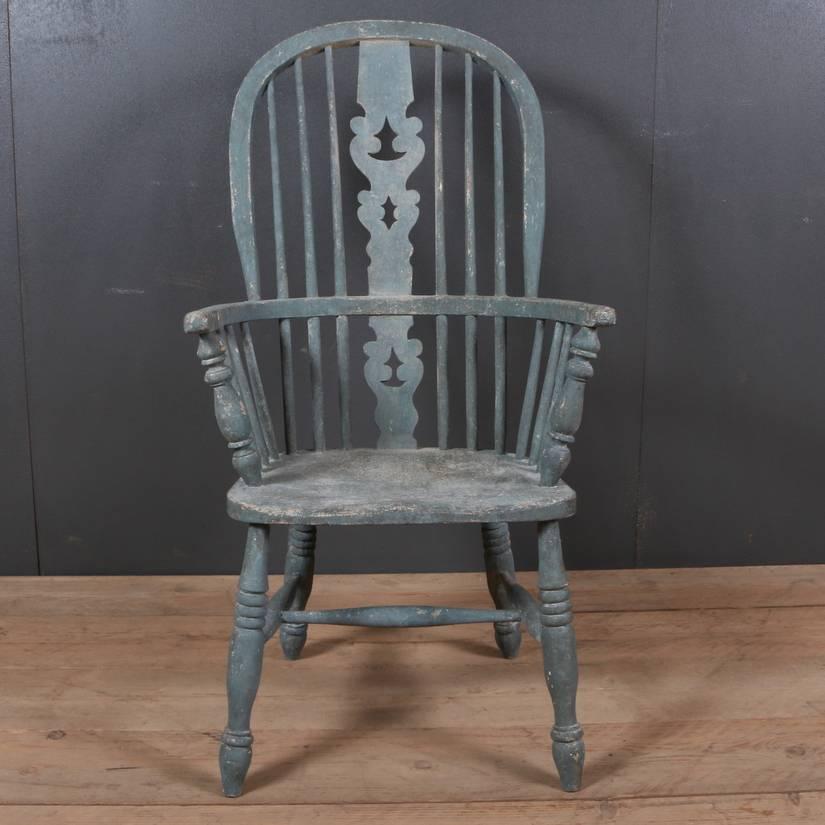 Mid-19th century painted North Country windsor chair, 1850

Dimensions:
23 inches (58 cms) wide
15 inches (38 cms) deep
42.5 inches (108 cms) high.

 