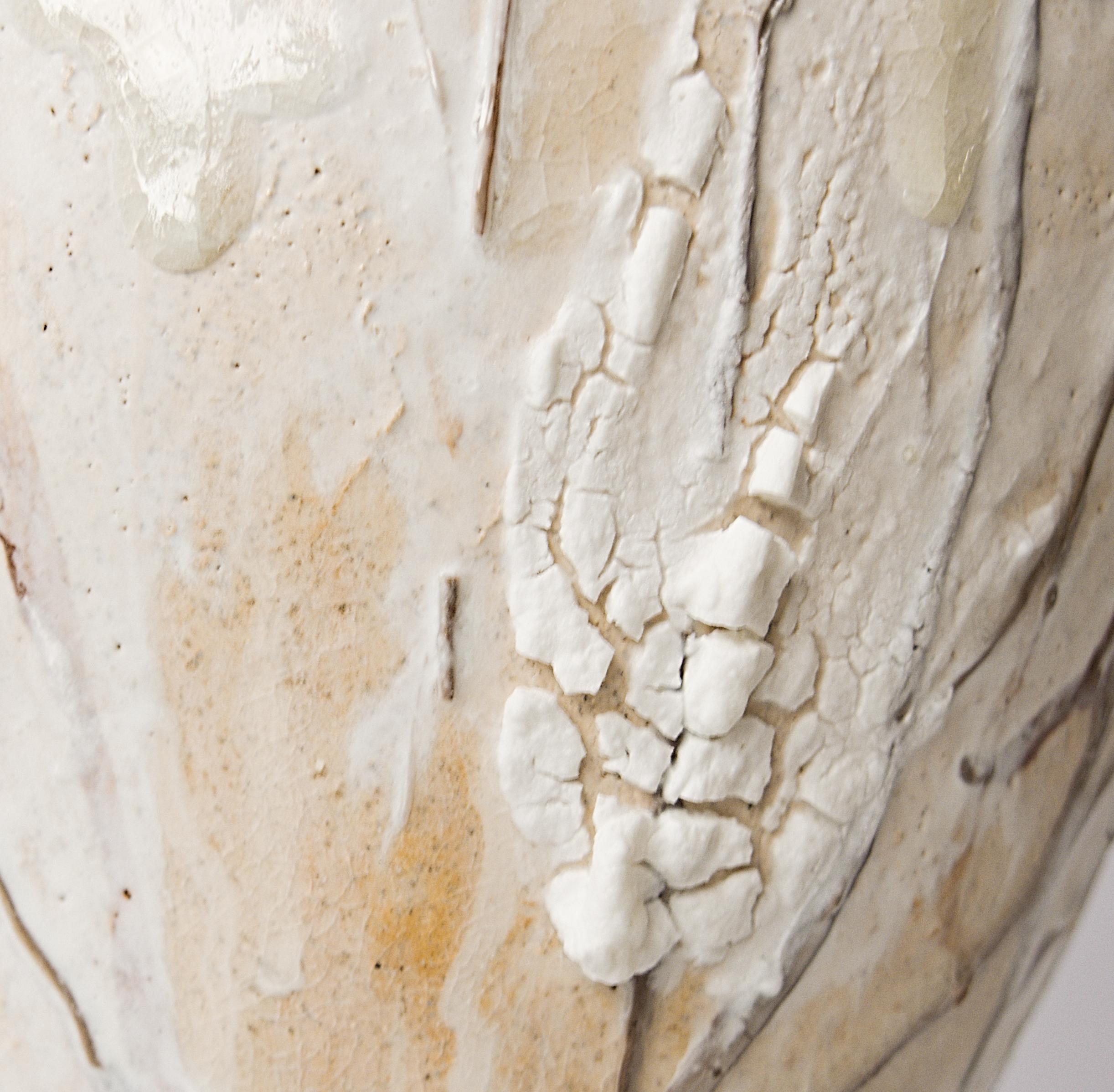 Bemalte Flügel Vase-Mond II (21. Jahrhundert und zeitgenössisch) im Angebot