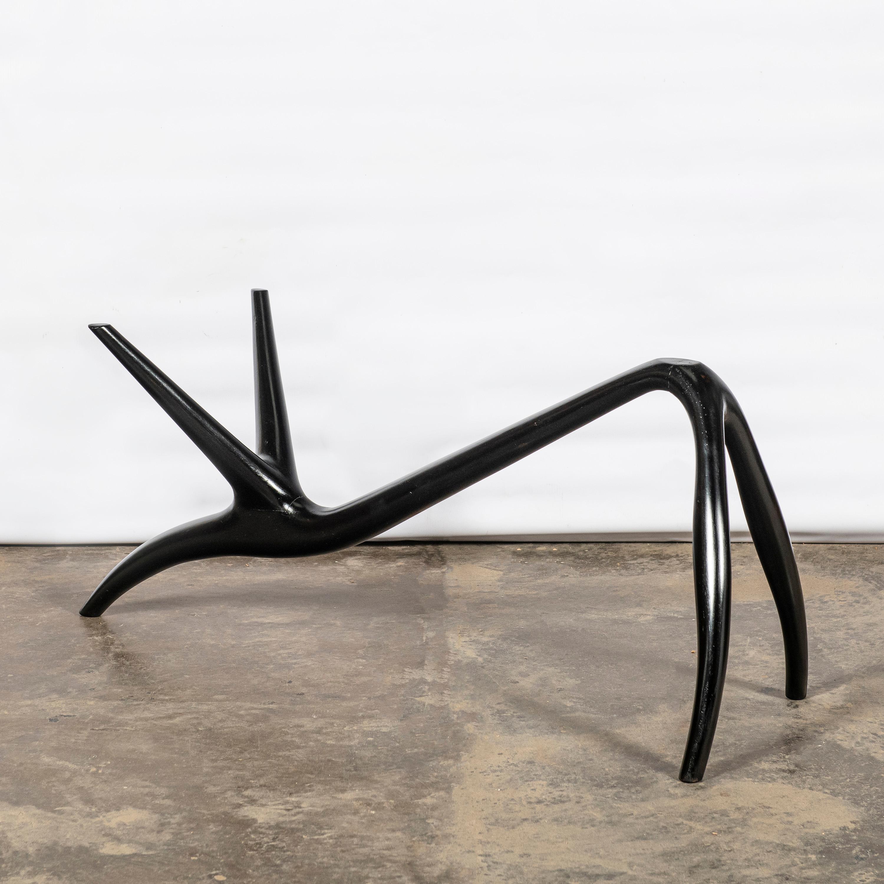 Peint Table basse en bois peint et verre par Englander & Bonta, Argentine, vers 1950 en vente
