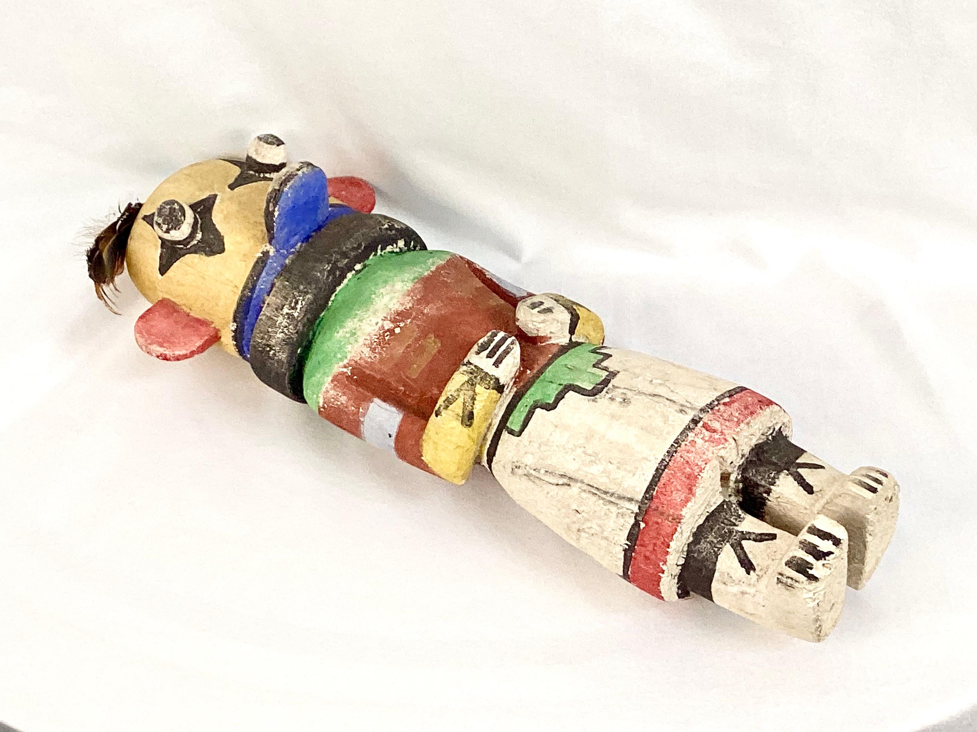 Figura Hopi Katsina Kachina de Madera Pintada (nº 2) Estadounidense en venta