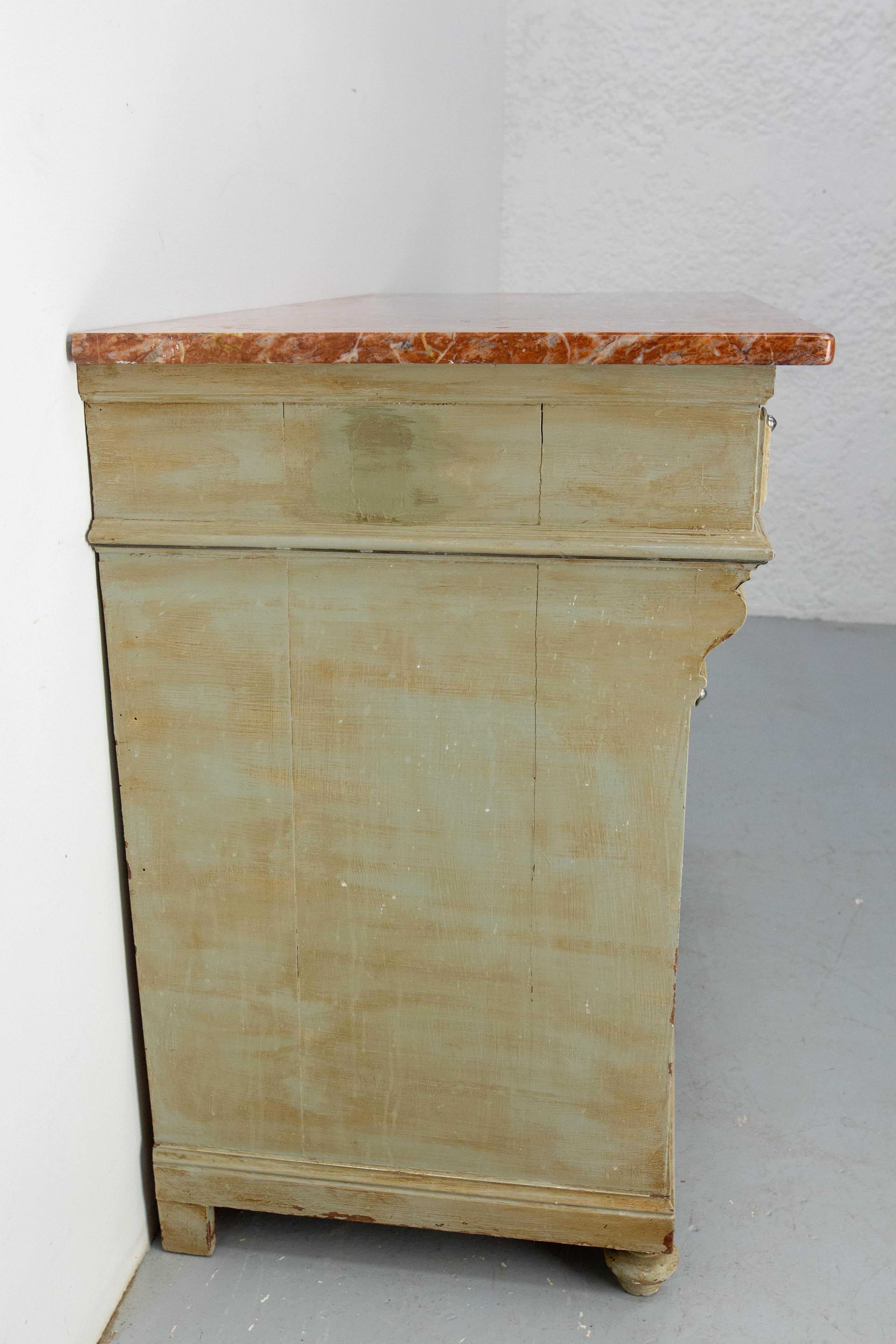 Bemaltes Buffetschrank mit Holz- und Marmorplatte, patiniert und dekoriert, Französisch, um 1900 im Angebot 1