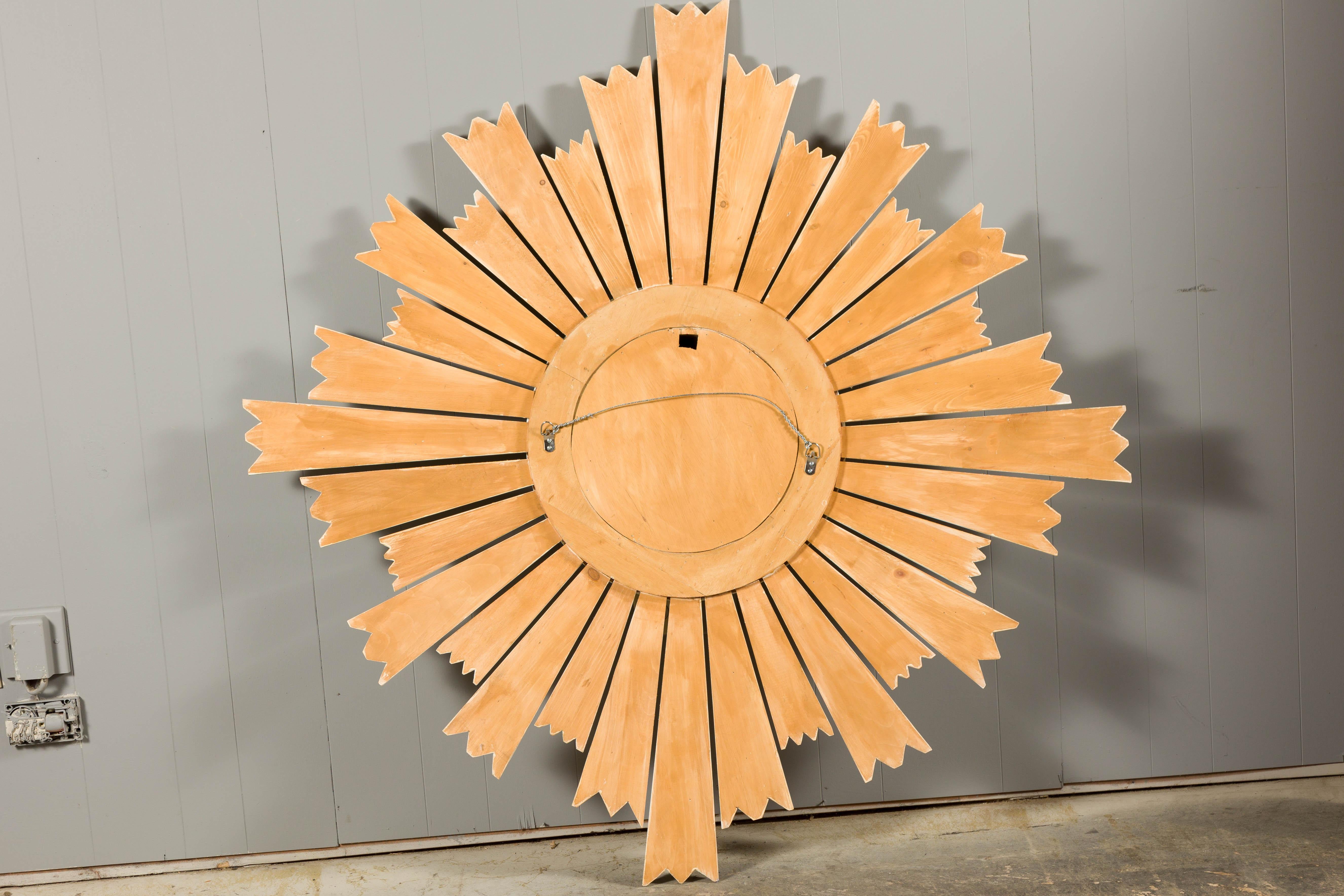 Painted Wood Modern Custom Sunburst with Convex Mirror with Varying Rays For Sale 9