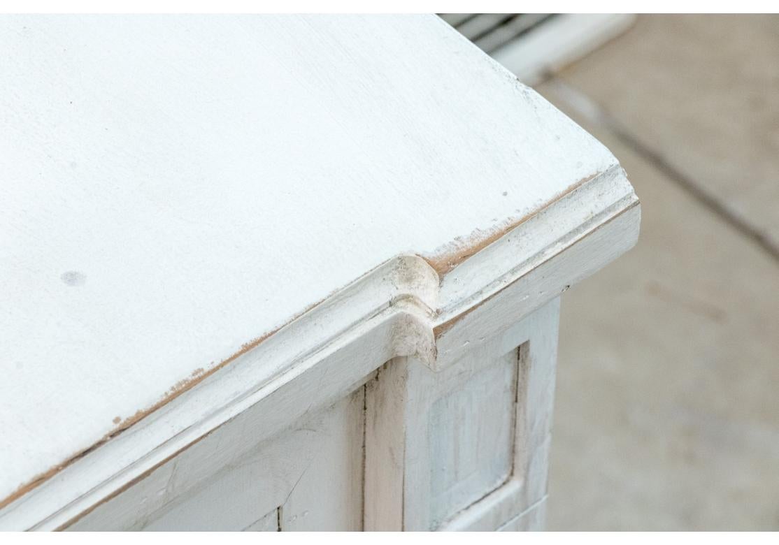 Painted Wood Night Stand Pair In Country French Style For Sale 5