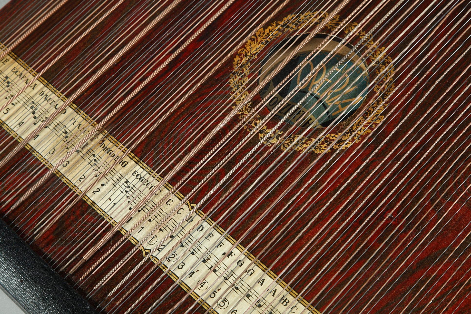 Painted Wood Table Zither 2