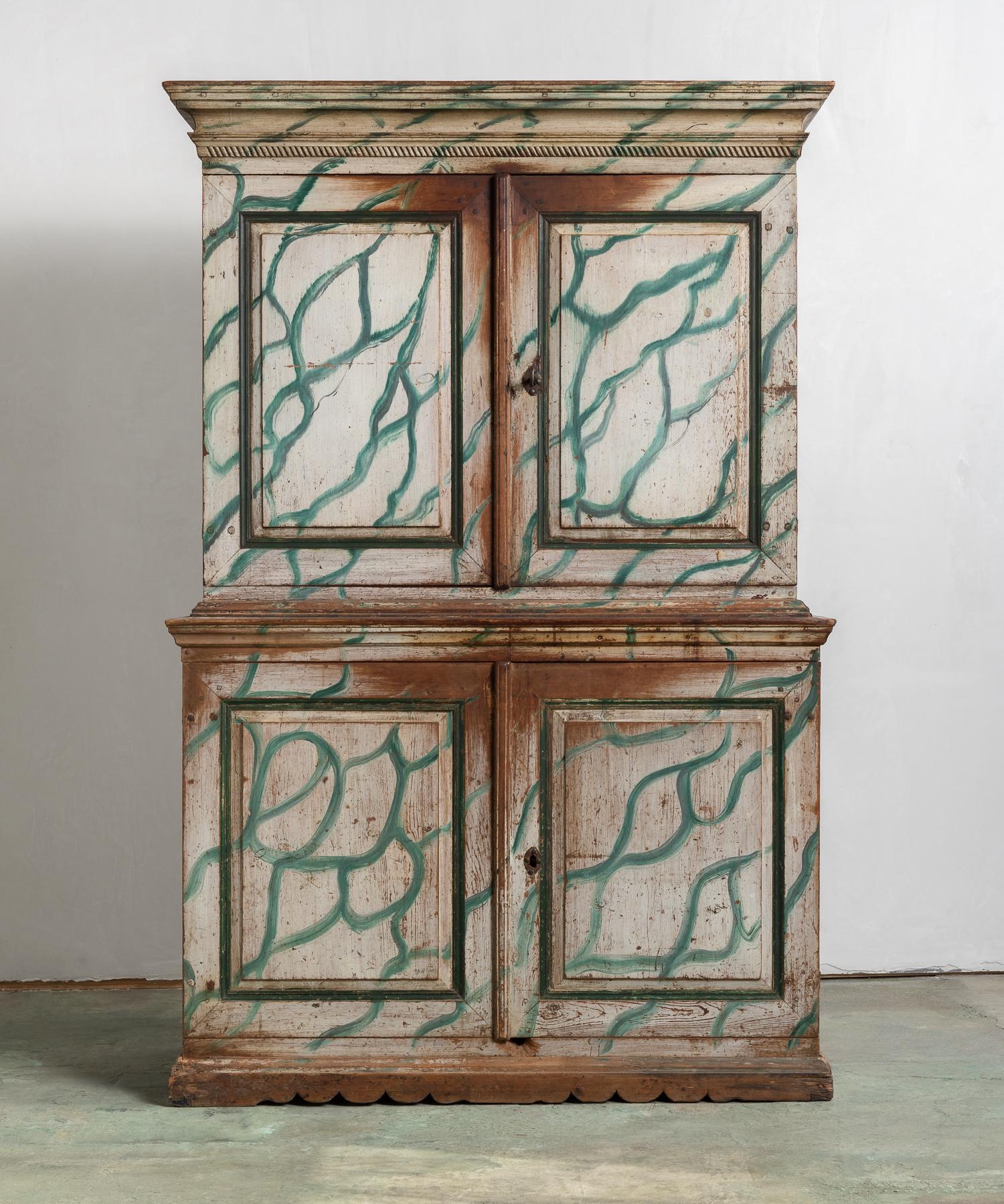 Painted wooden cupboard, Sweden, circa 1800

Early 19th century extraordinary Swedish cupboard with boldly grained painted surface. Original condition.