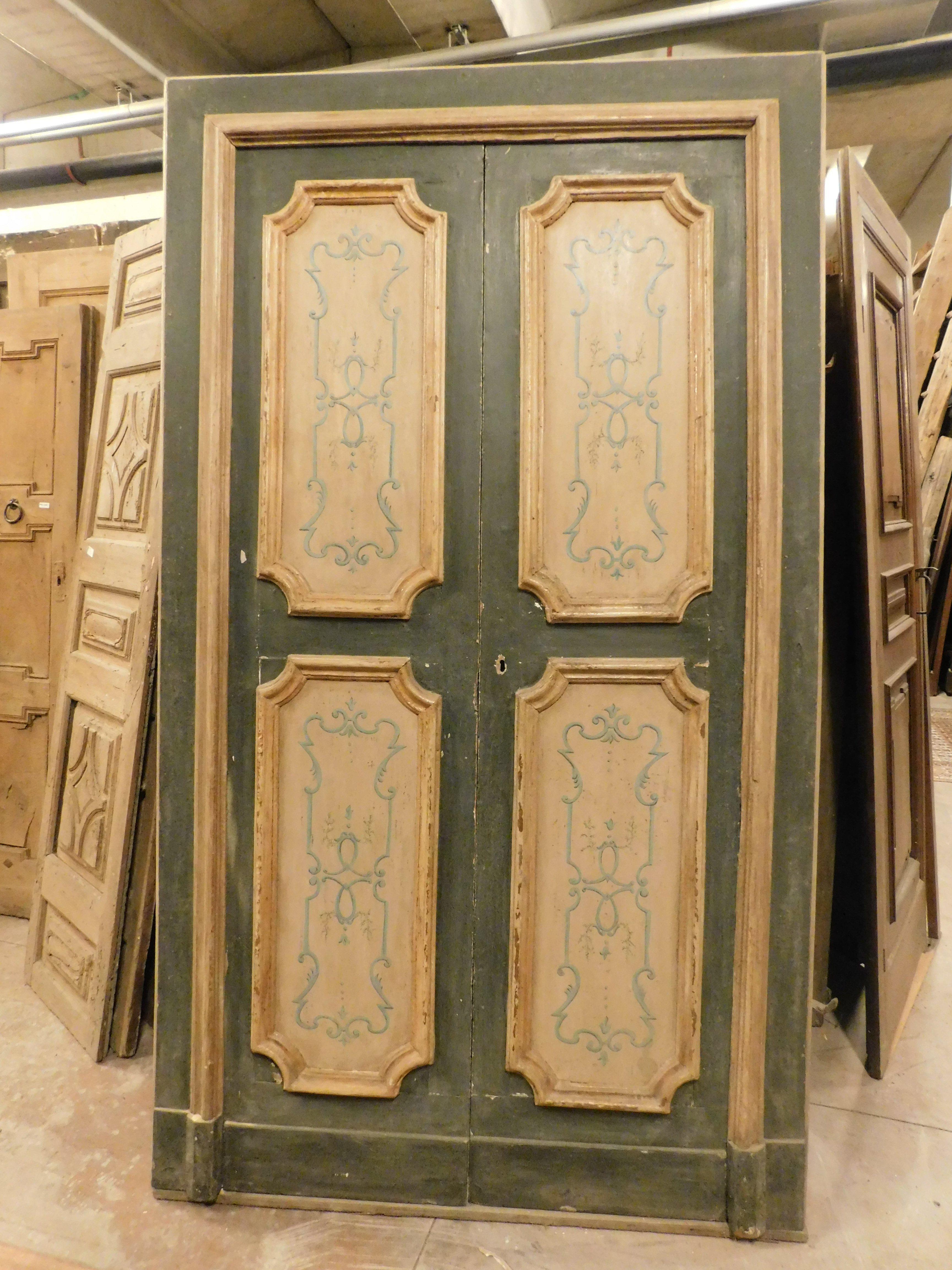 Bemalte doppelseitige Holztür mit Rahmen aus Holz, Italien (Italienisch) im Angebot