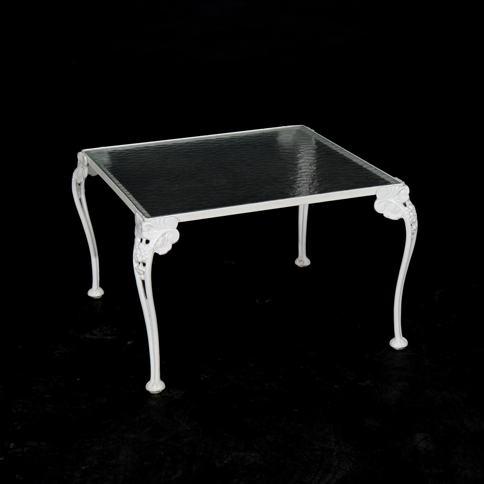 Painted Wrought Iron & Glass Top Side Table 20th C In Good Condition For Sale In Big Flats, NY