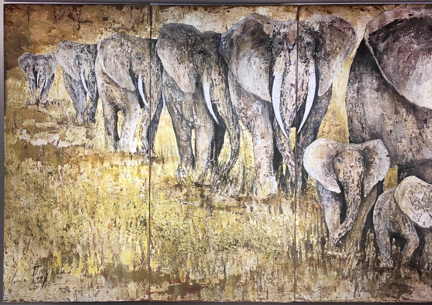 Painting of elephants made on 4 canvas,
painting made with marble dust and oil.
Mixte technical by painter Carole Ivoy.