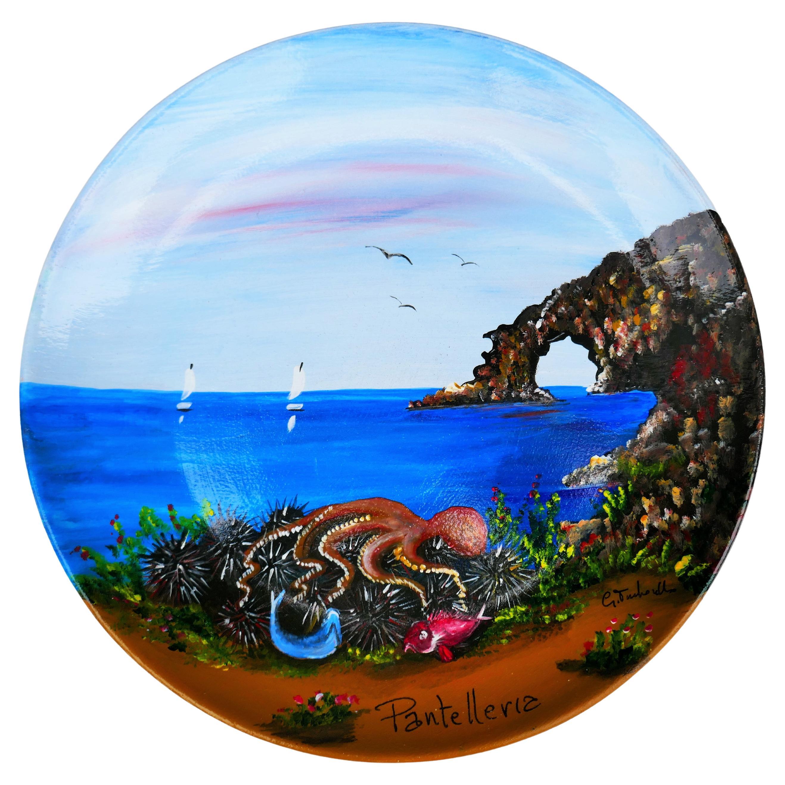 Painting of Pantelleria on a terracotta plate - Fish