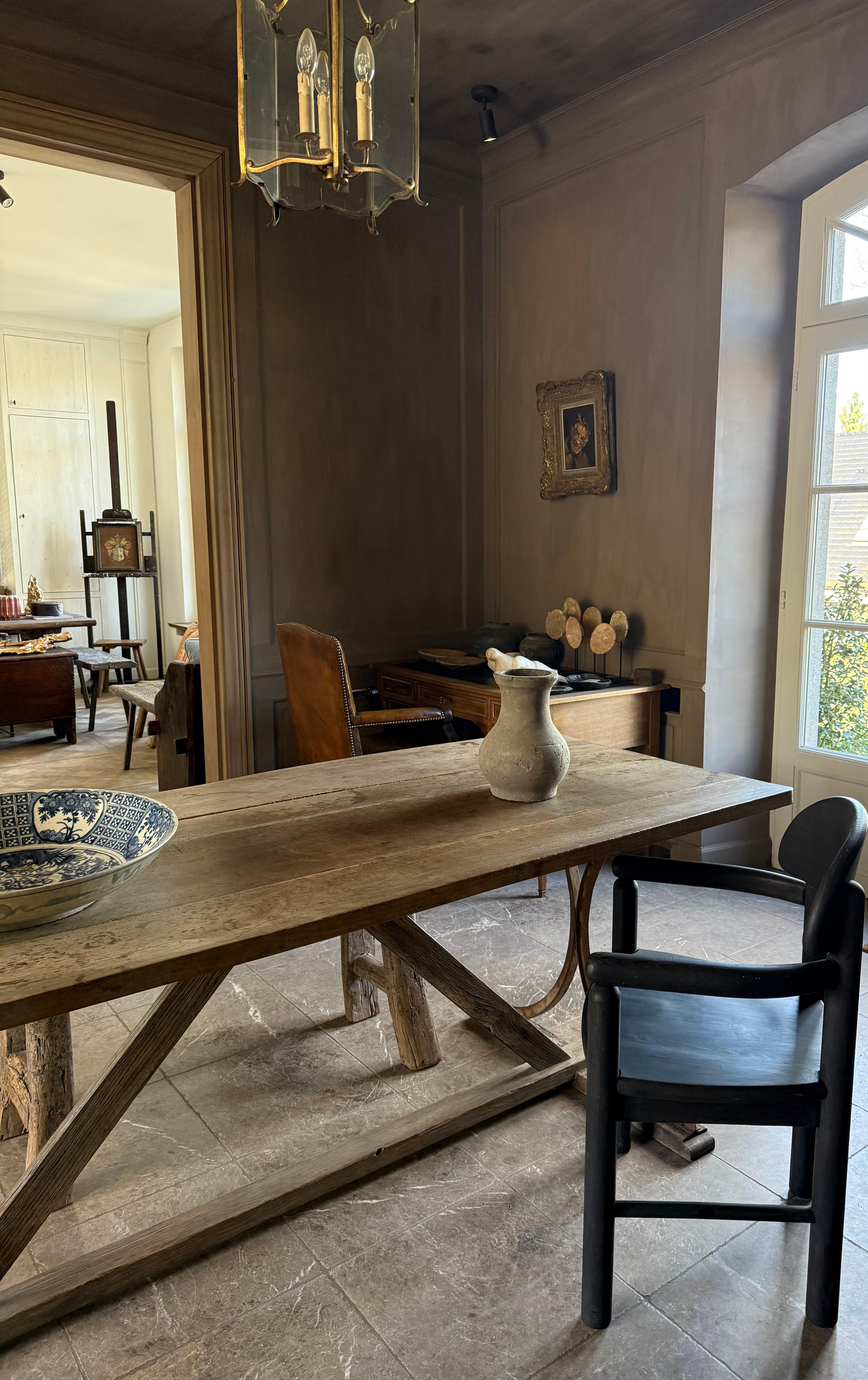 Gemälde Lesender Mann (Leinwand) im Angebot