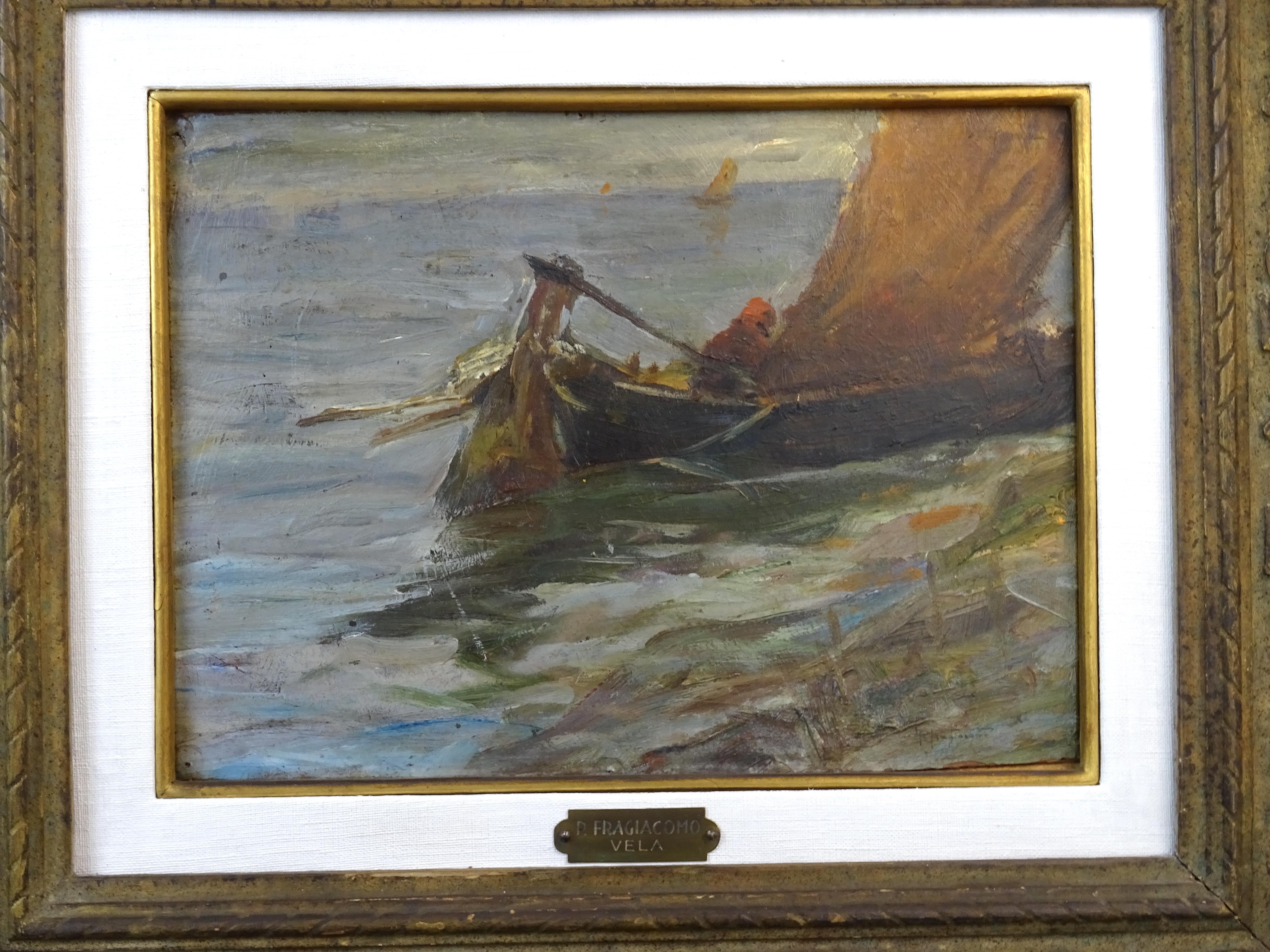 Oil painting on panel by the artist P. Fragiacomo, around the 1910s.
The work entitled 'Sail' depicts a small sailboat in the middle of a sea with a figure on board from behind, a typical subject of his artistic production, as he was very fond of
