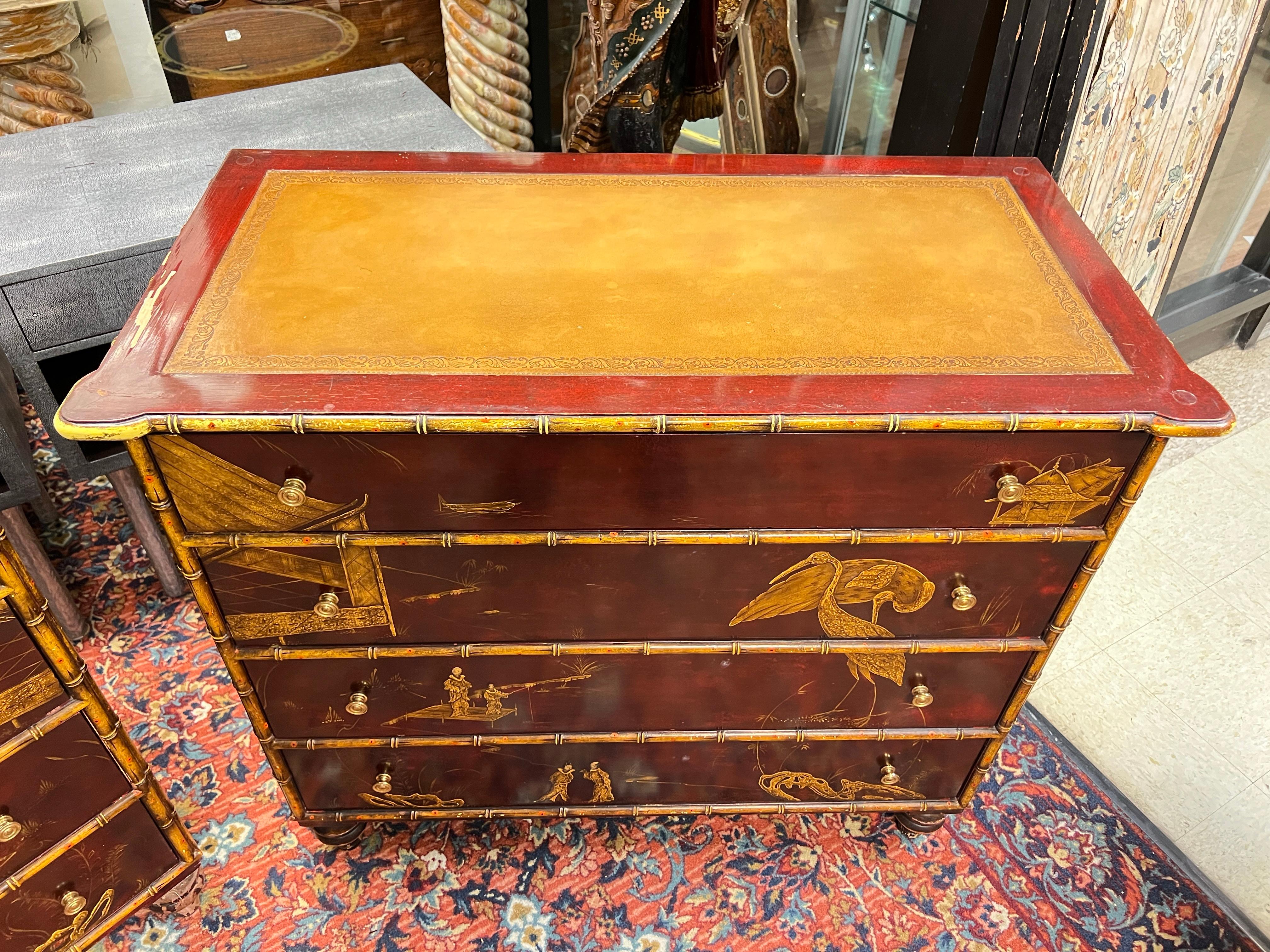 Pair 0f Engelish Regency style  Chinoiserie Japanned Dressers / Chest of Drawers For Sale 8