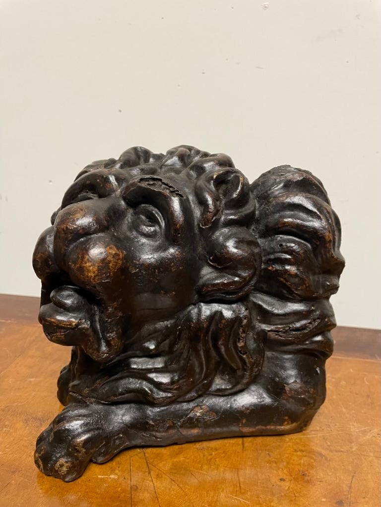 Pair 17th Century Dutch Baroque Carved Wood Lions For Sale at 1stDibs