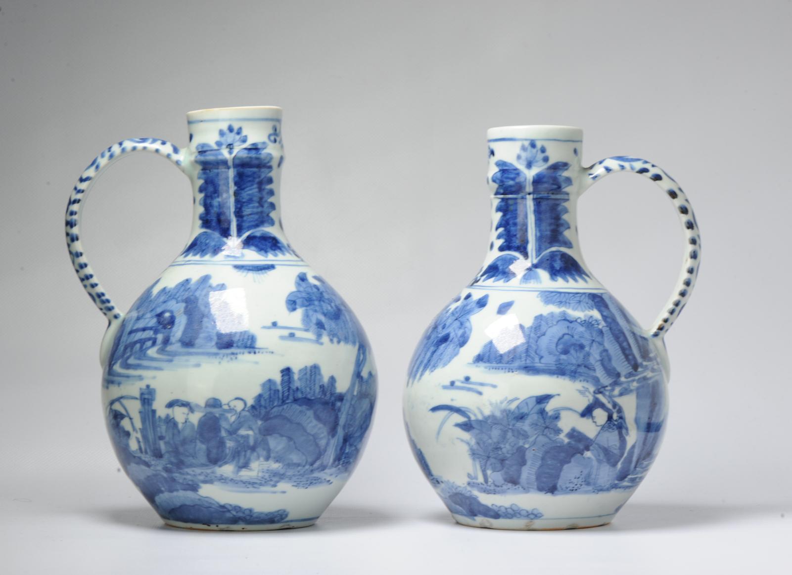 Pair 17th century Japanese Porcelain Figural Jugs Blue White Dish Antique In Fair Condition For Sale In Amsterdam, Noord Holland