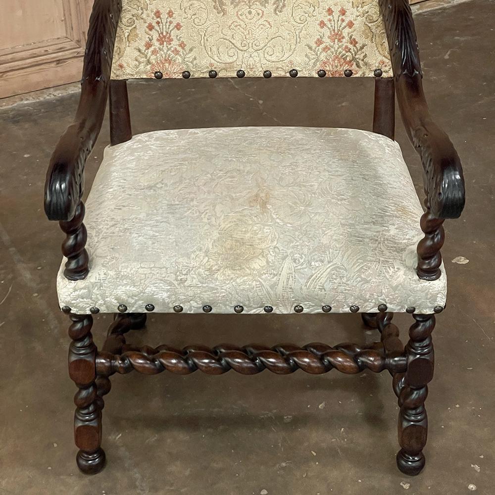 Paar Louis XIII Gerstenknoten-Sessel aus dem 17. im Angebot 9