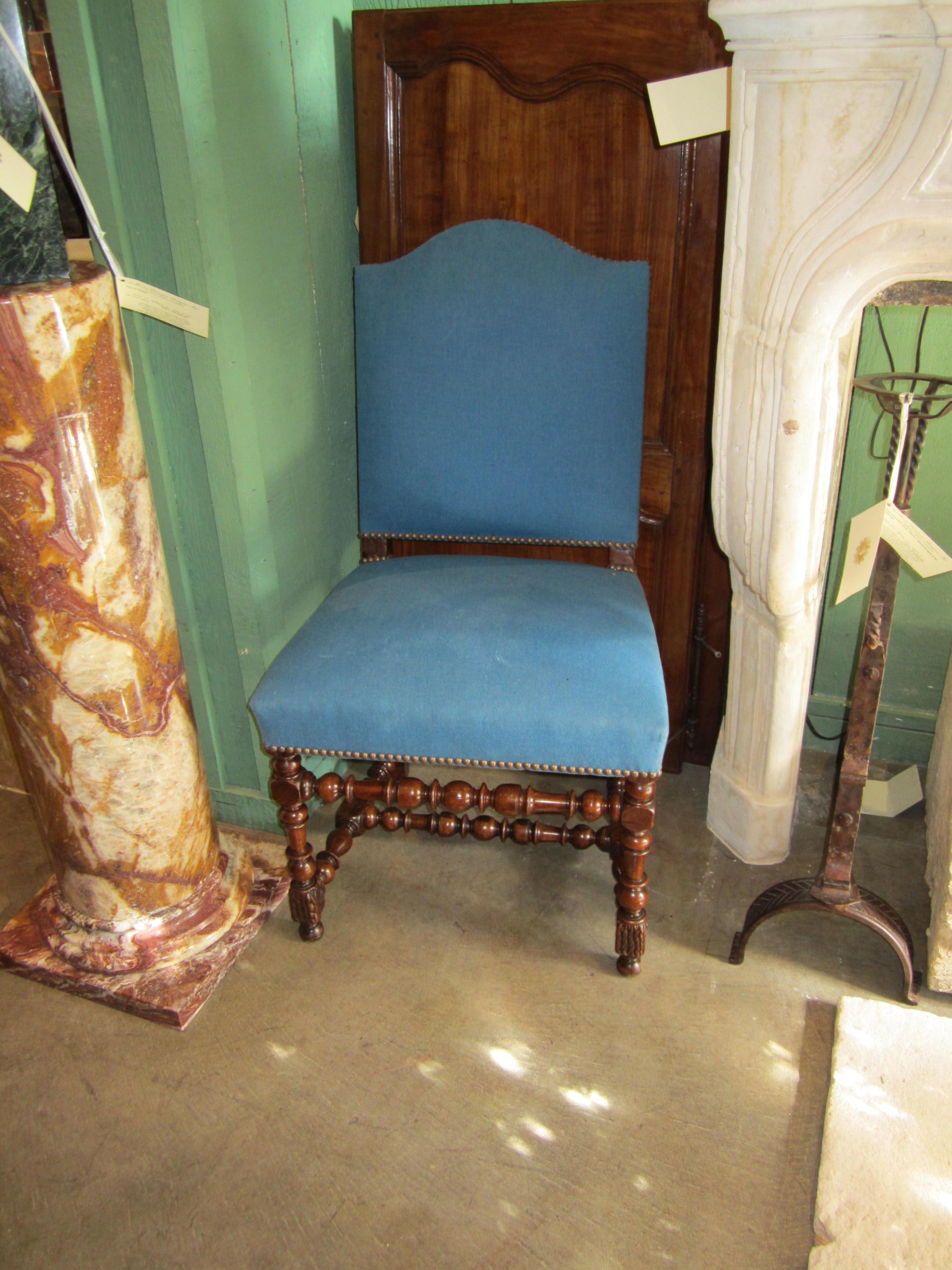 Pair 17th Century Louis XIII Period Dining Room Side Hallway Chairs Hand Carved For Sale 11