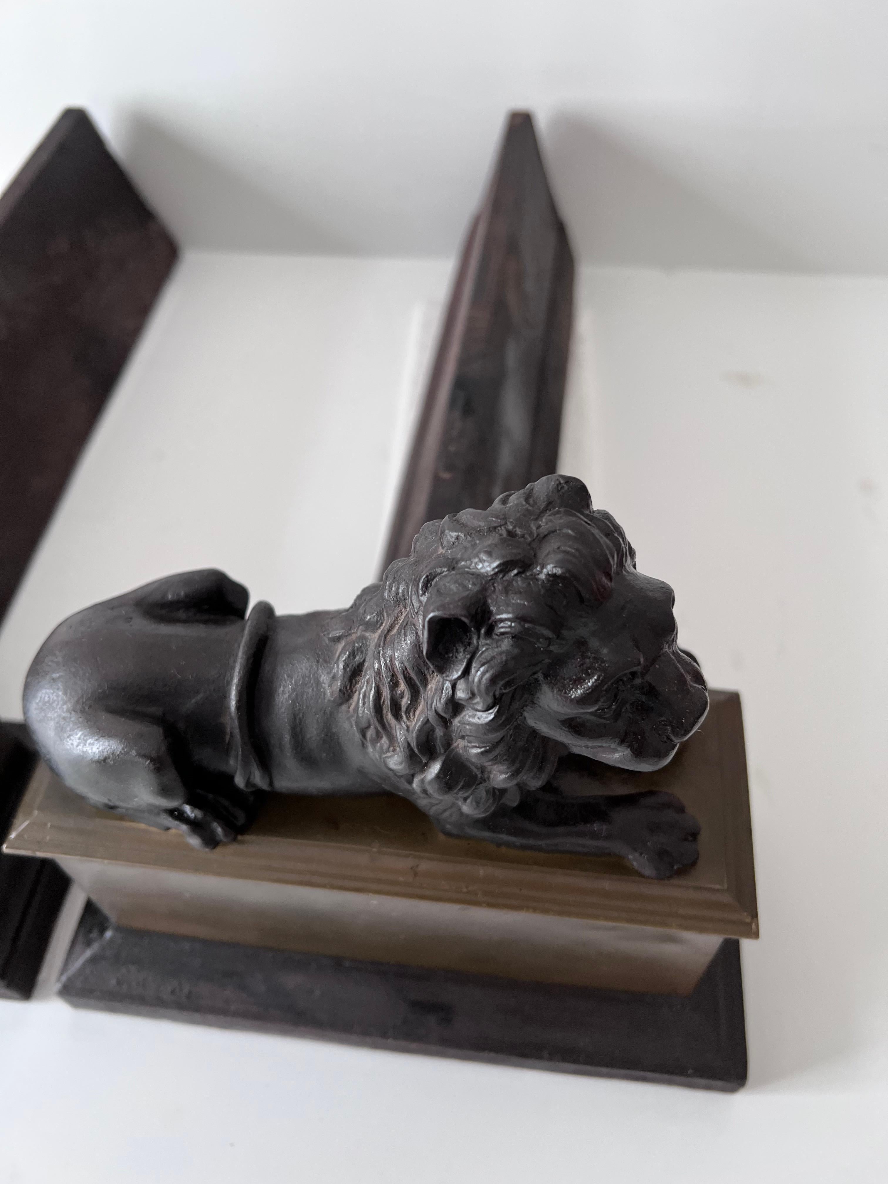 Pair 18th Century Reclining Iron Lion Andirons on a Brass Base For Sale 4