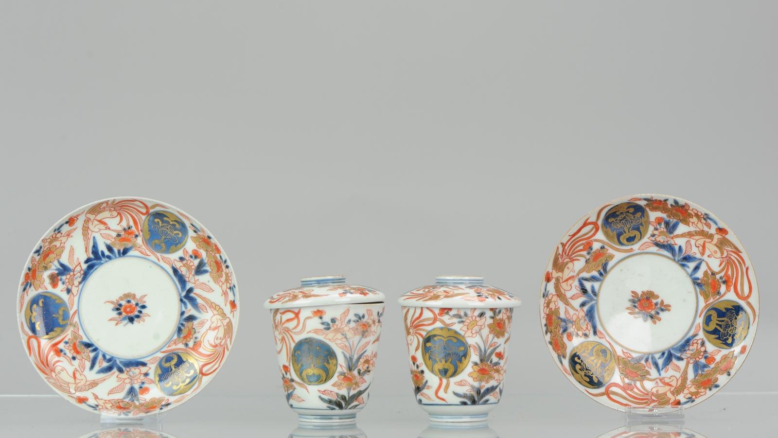 Lovely and complete pair of sets from the Edo period. Painted with paradise birds and flowers. The enamel and gilt are close to untouched which is really nice, 18th century.


Condition
Cups perfect, lid 1 perfect lid 2 with a bumspot line