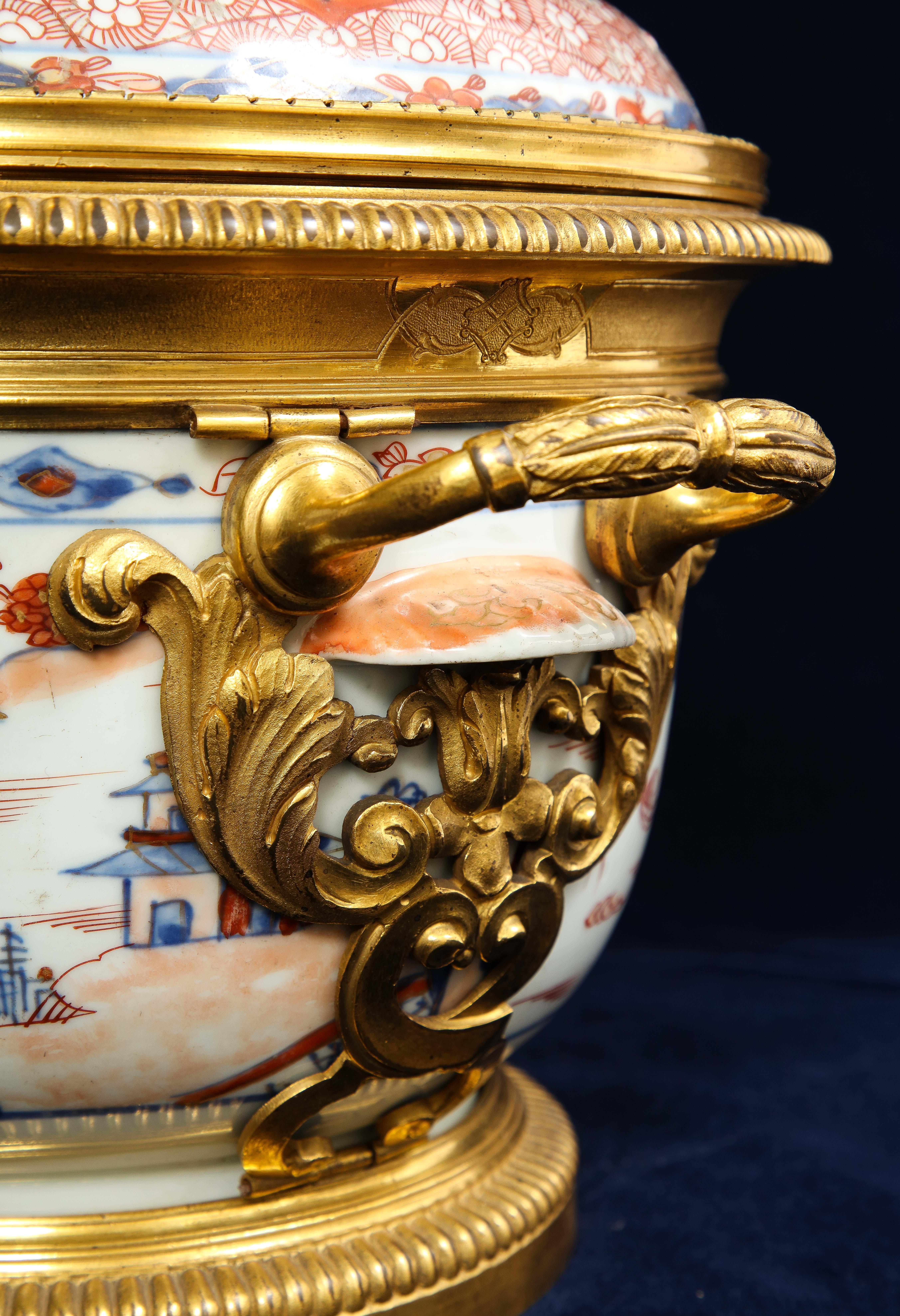 Pair 18th C. Chinese Imari Porcelain & French Ormolu Mounted Covered Cachepots For Sale 11