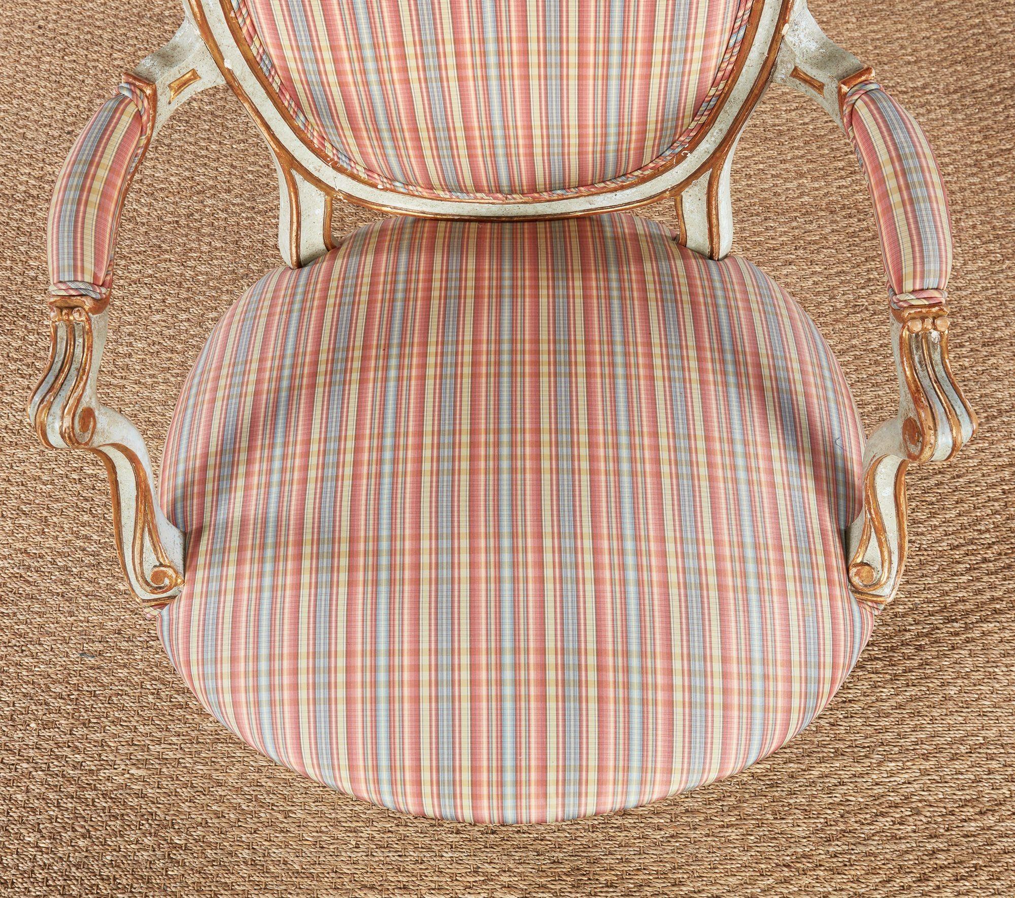 Pair 18th c. English Armchairs Bon état - En vente à Greenwich, CT