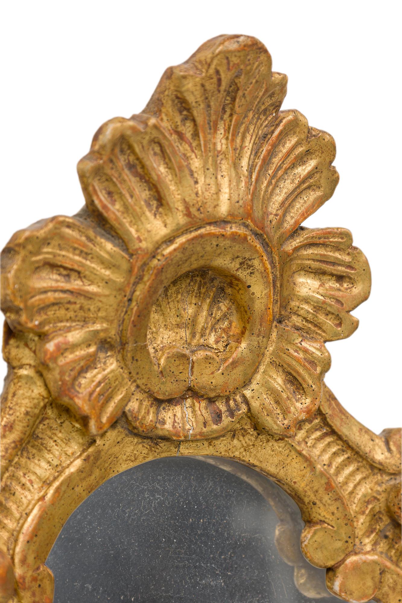 Italiano coppia di girandole in legno dorato italiano del XVIII secolo in vendita