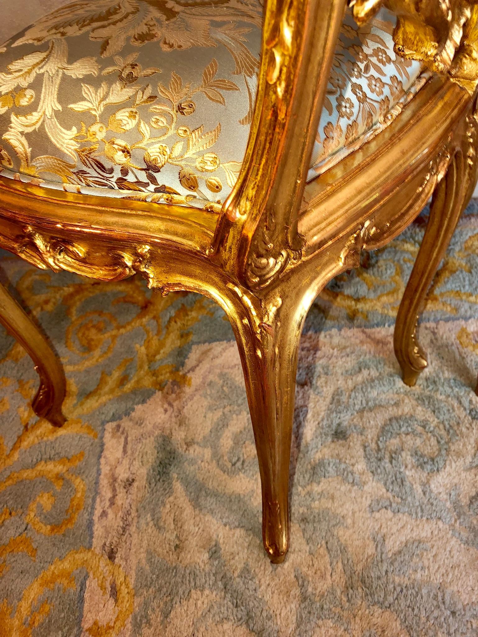 Pair of 18th Century Louis XV Chairs Sculpted, Giltwood, Silk Jacquard In Good Condition For Sale In Fort Lauderdale, FL