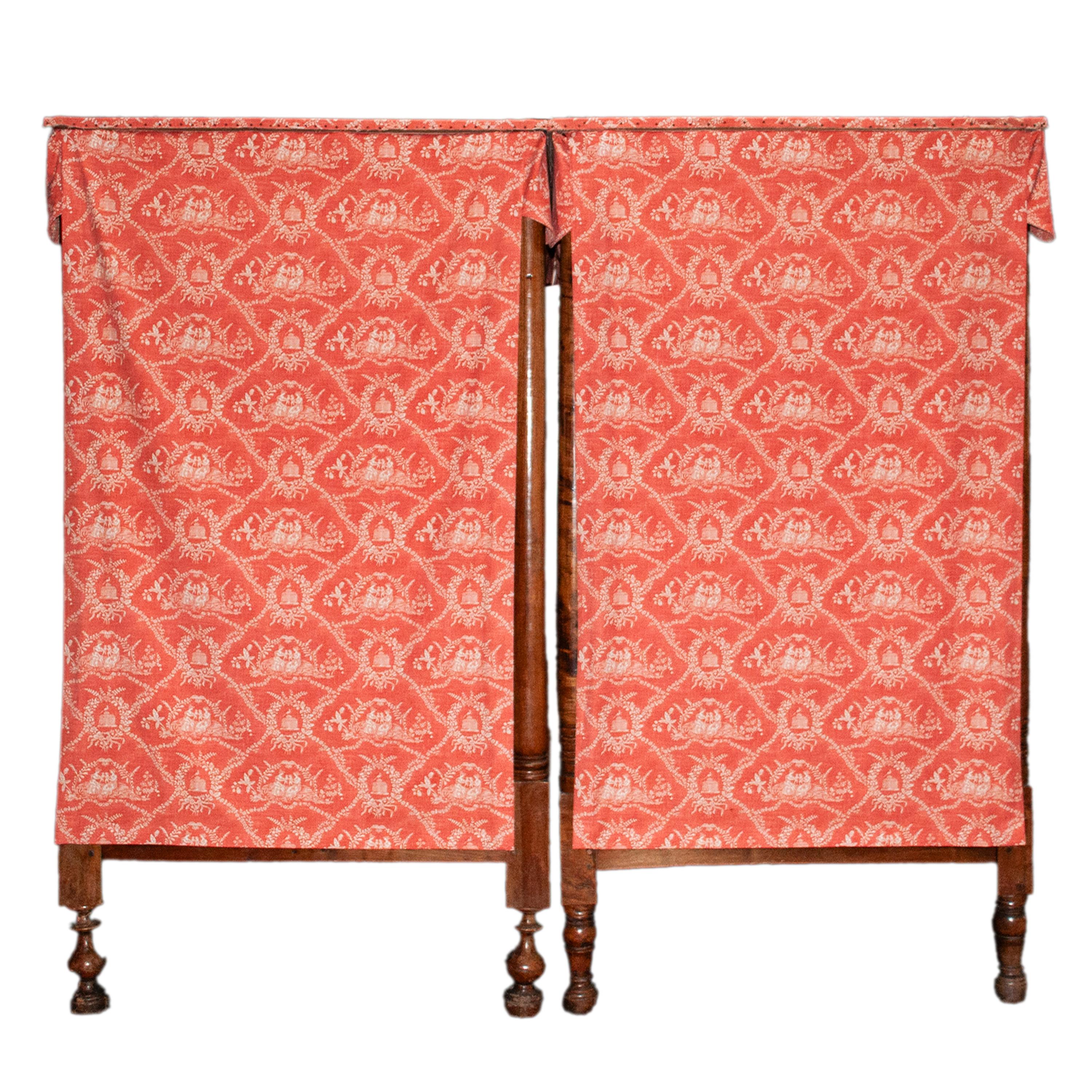 Pair 18. Jahrhundert Antique French Vier Poster Tester Baldachin Kirsche Twin Betten 1780 im Angebot 6