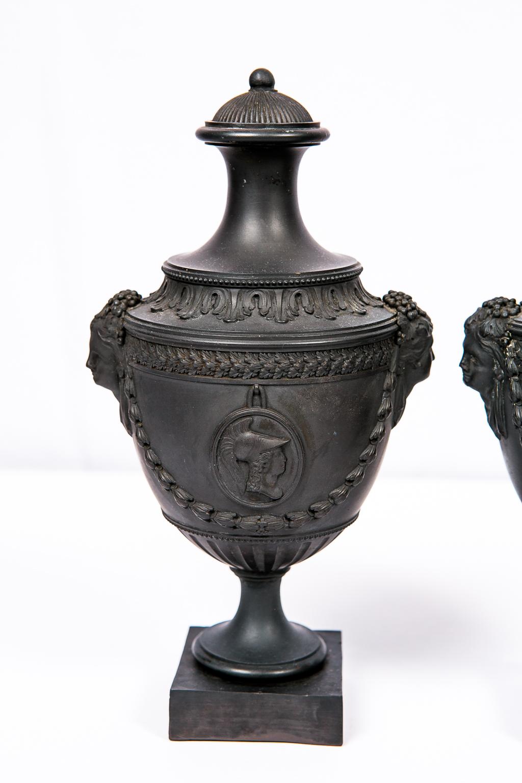 Neoclassical Pair of 18th Century Black Basalt Covered Urns