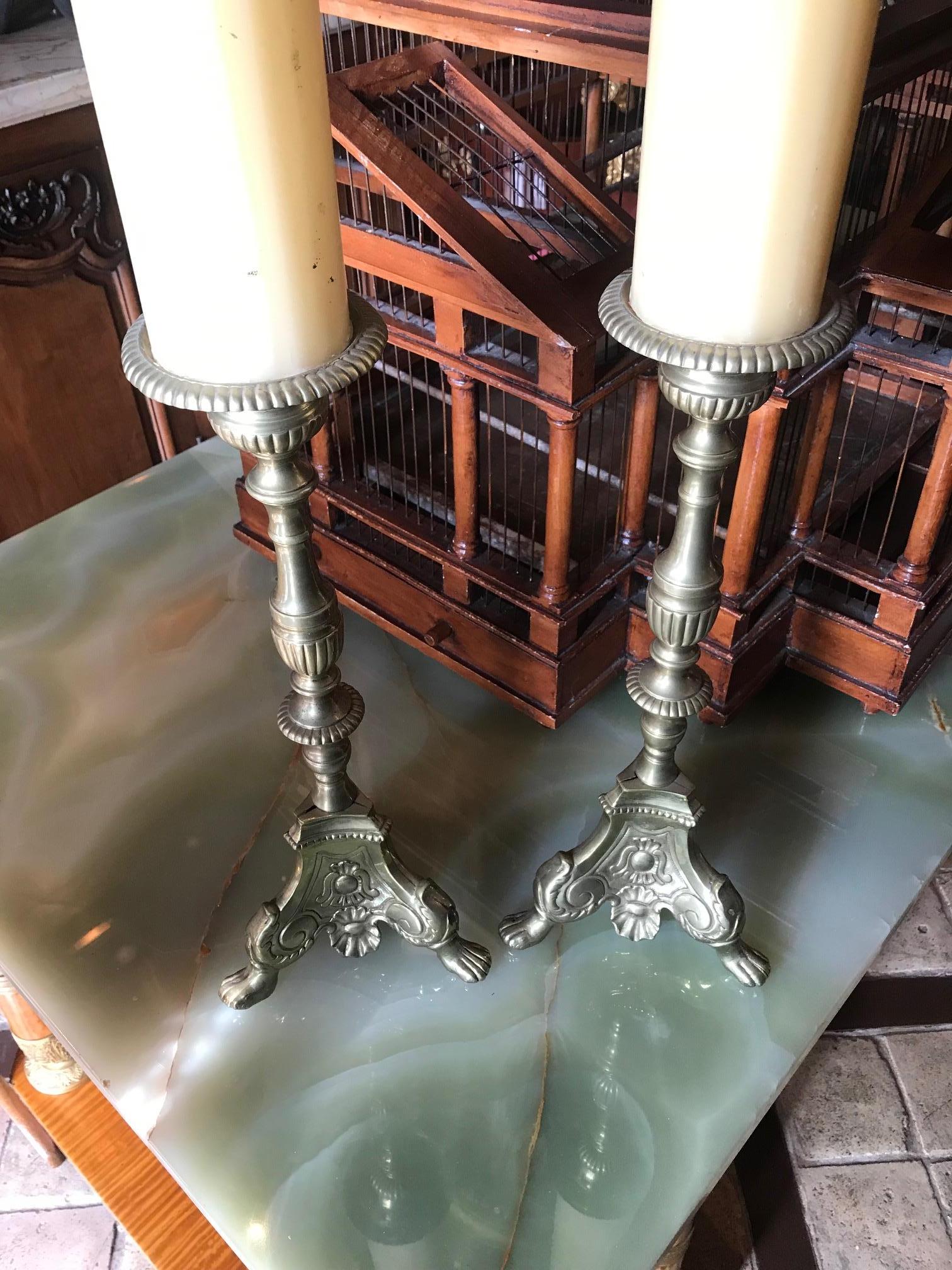 18th Century Candlesticks Candleholder Light in Brass Antique Gift Object, Pair In Good Condition For Sale In West Hollywood, CA