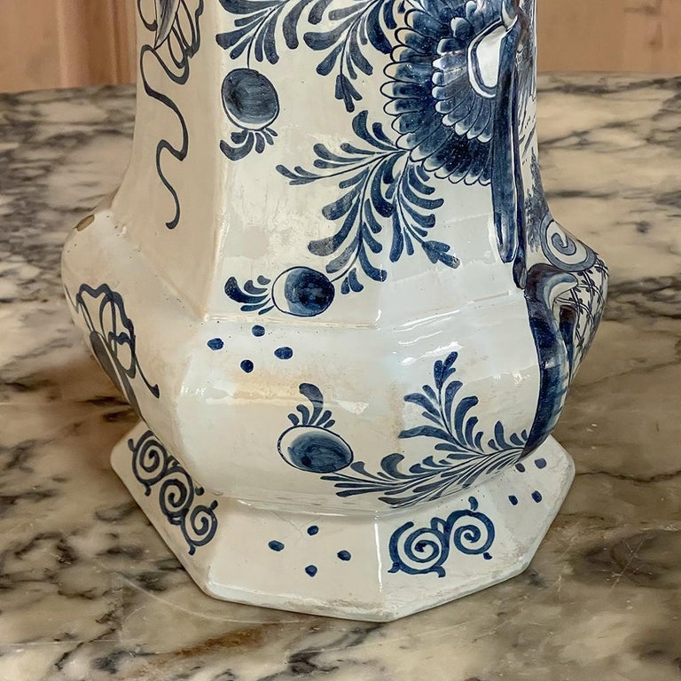 Pair 18th Century Delft Blue & White Vases For Sale 11