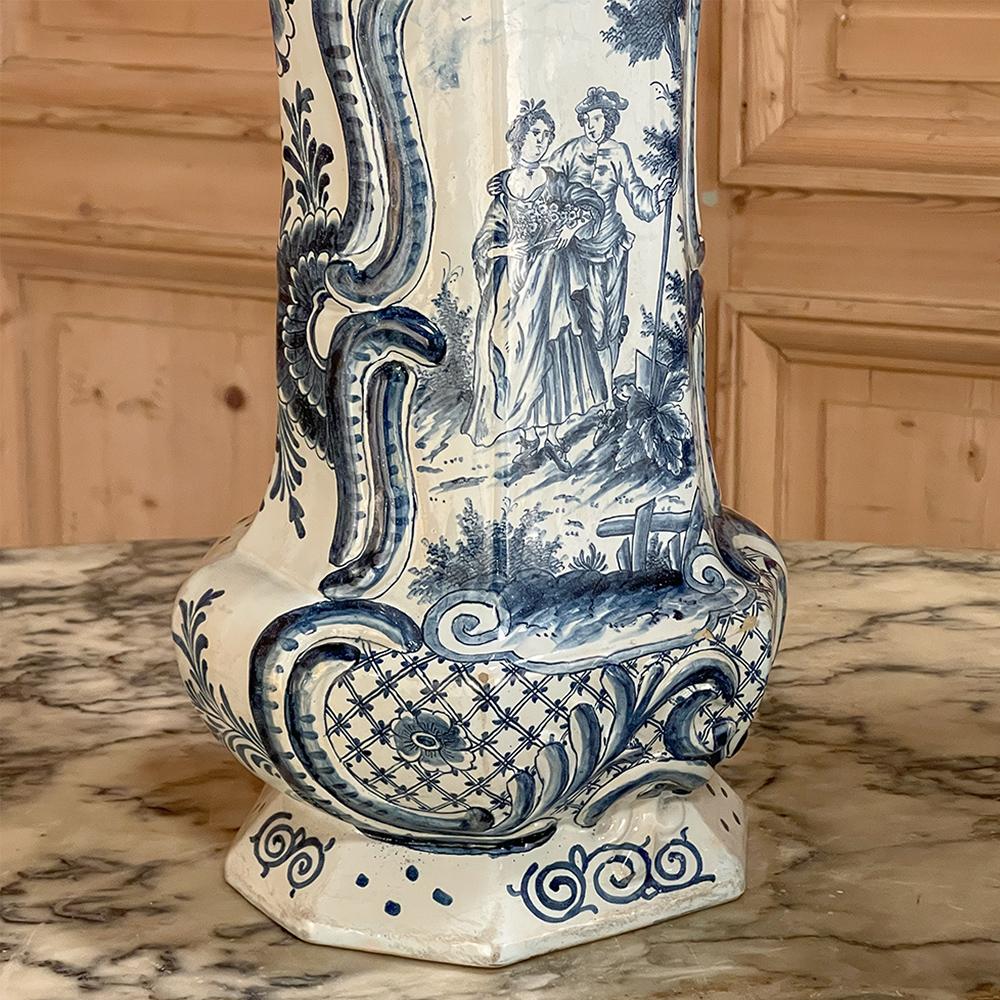Pair 18th Century Delft Blue & White Vases For Sale 2