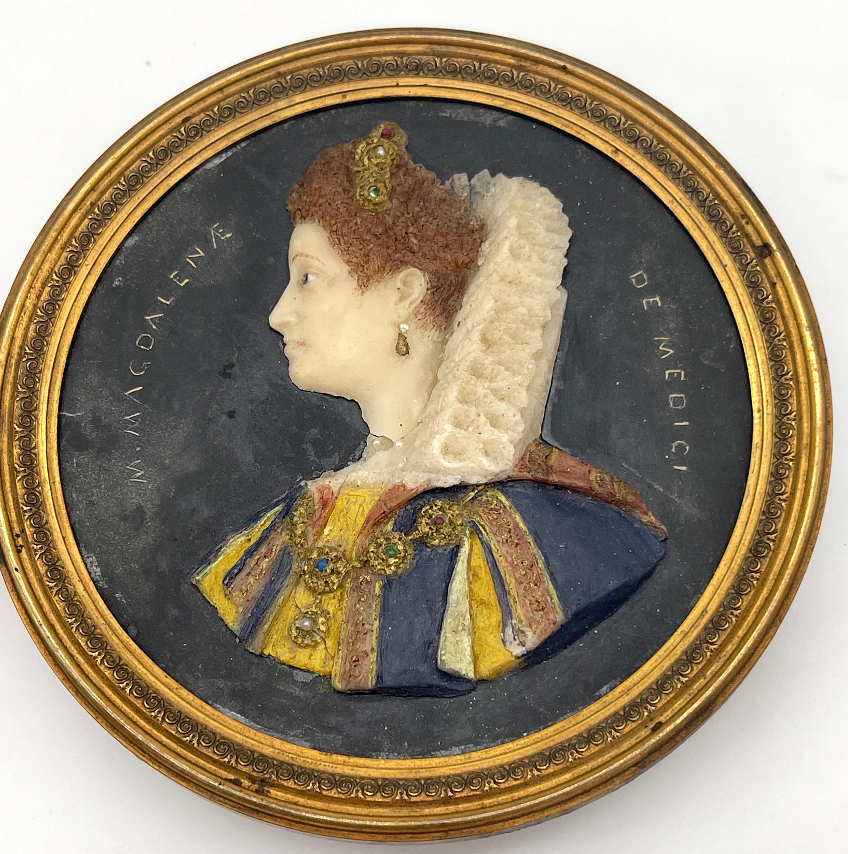 Barocco Coppia 18° secolo  Eleanora e M. Magdalena Medici ritratti in cera su ardesia in vendita