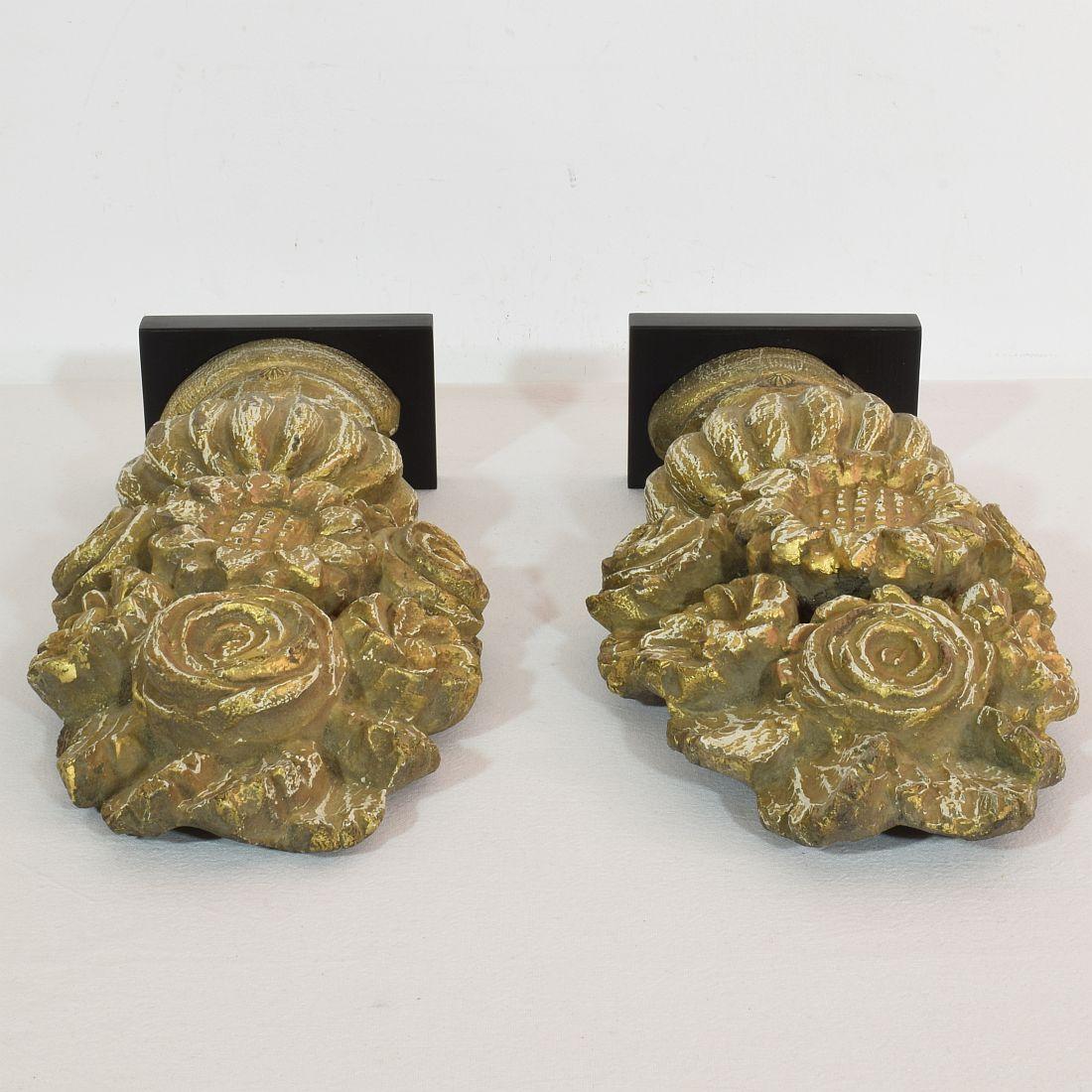 Pair 18th Century French Handcarved Baroque Vase Ornaments 9