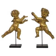 Pair 18th Century, Italian Carved Giltwood Baroque Angels