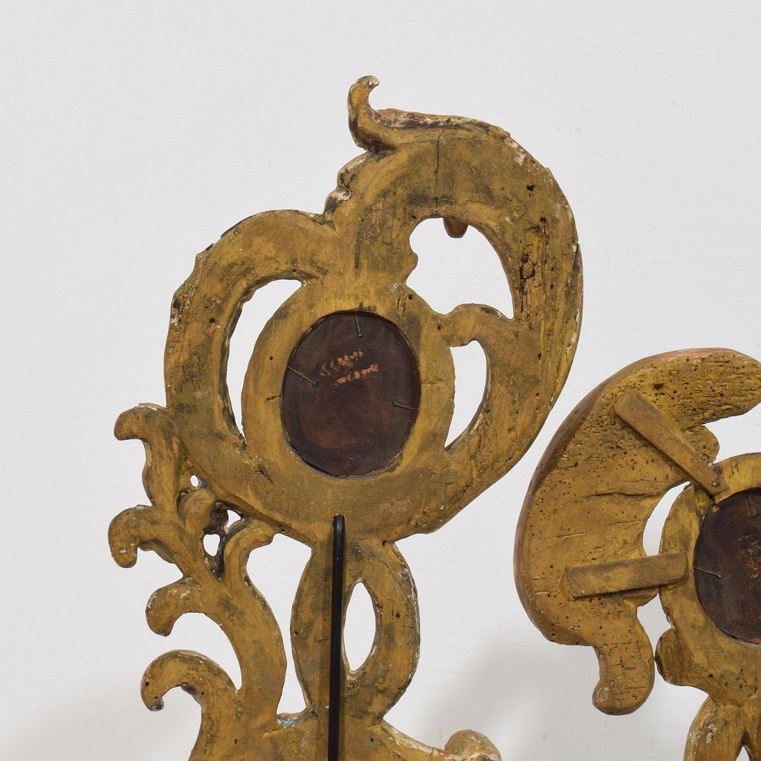 Pair 18th Century Italian Carved Wooden Baroque Curl Ornaments With Mirrors For Sale 6