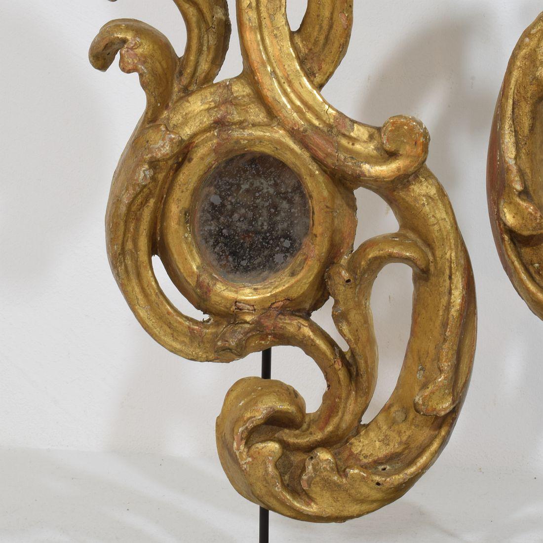 Pair 18th Century Italian Carved Wooden Baroque Curl Ornaments With Mirrors For Sale 3