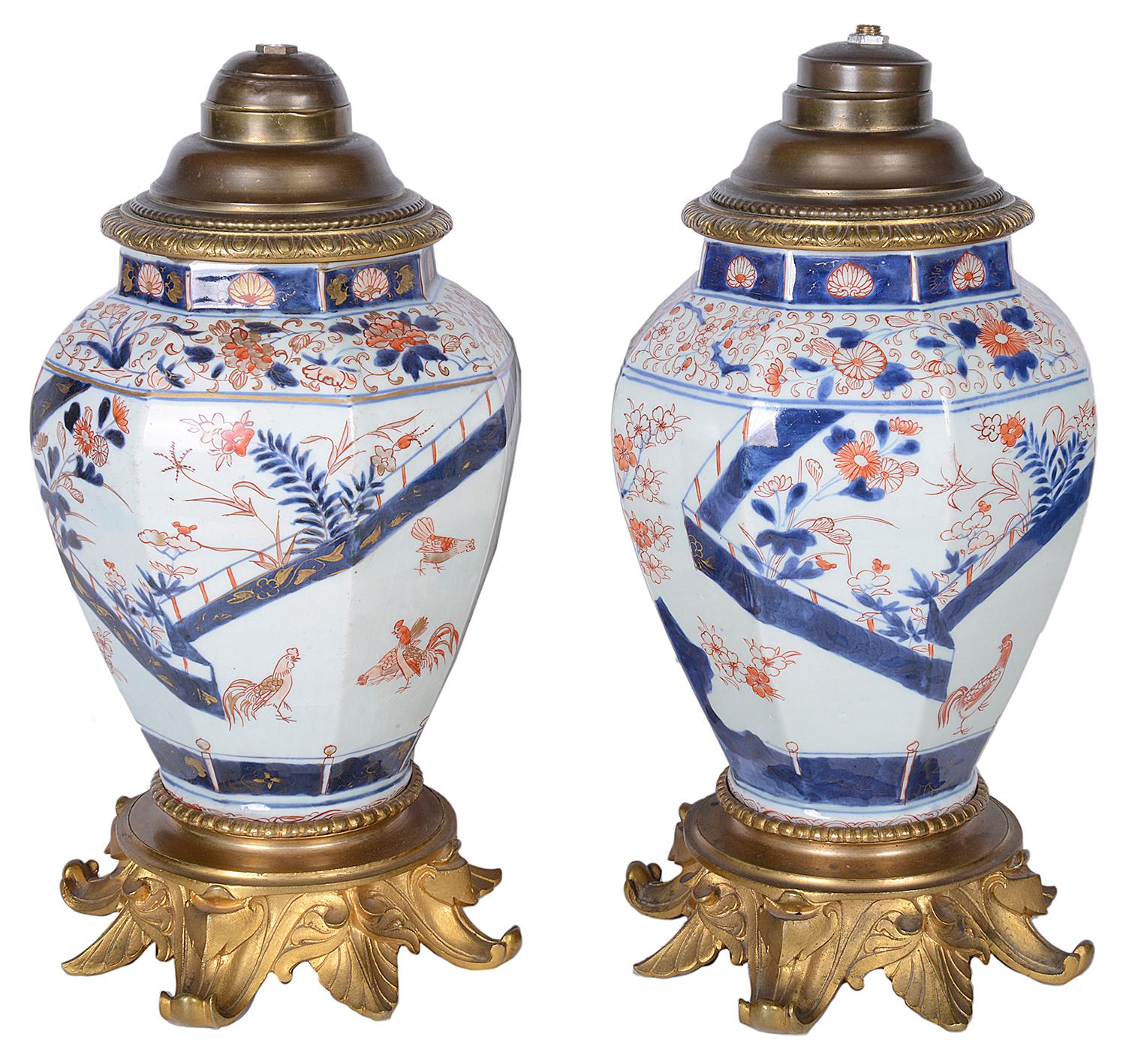 Paar japanische Arita-Imari-Vasen/Lampen aus dem 18. Jahrhundert (Japanisch) im Angebot