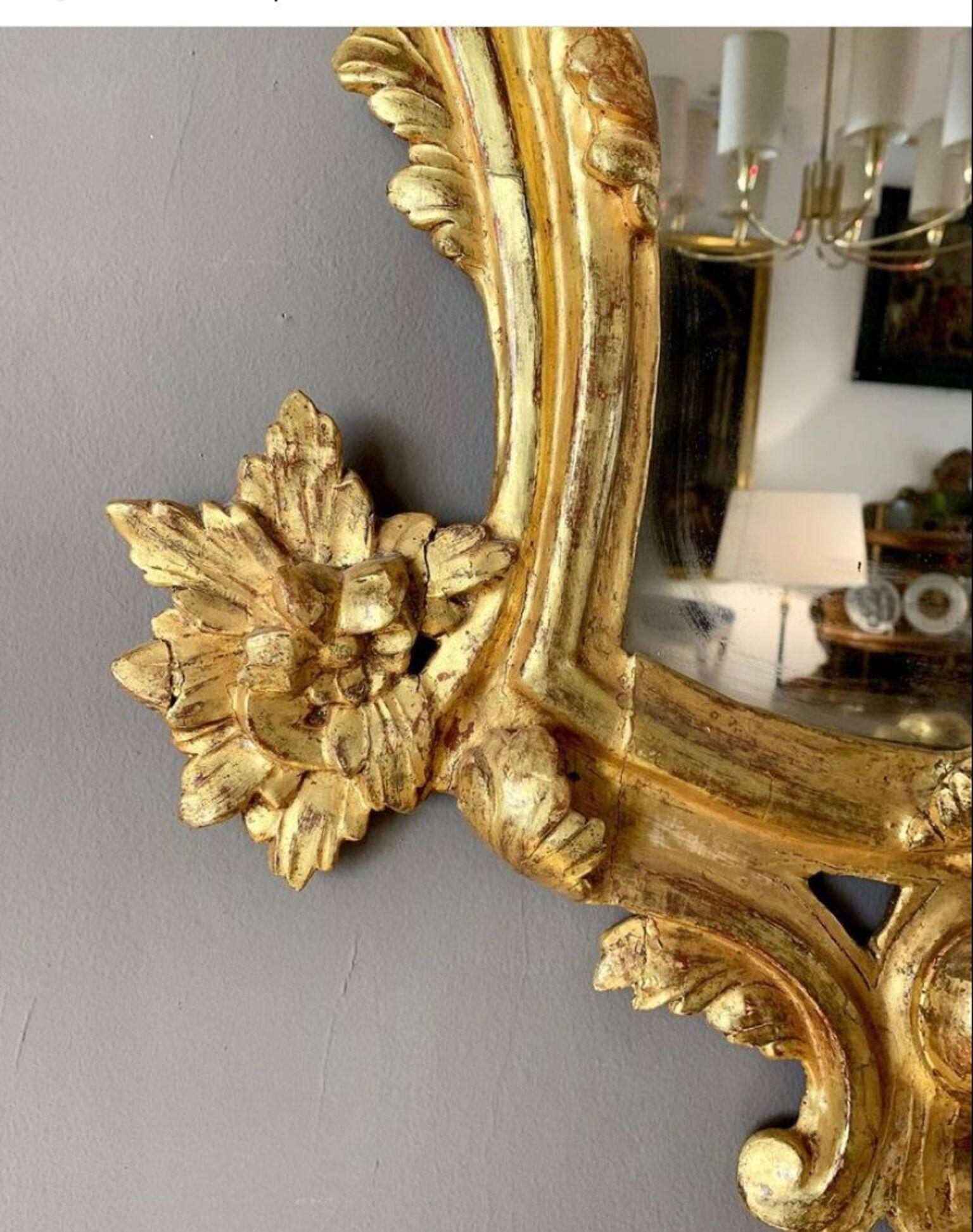 Pair of 18th Century Spanish Charles III Carved Gilded Wood Mirrors For Sale 9